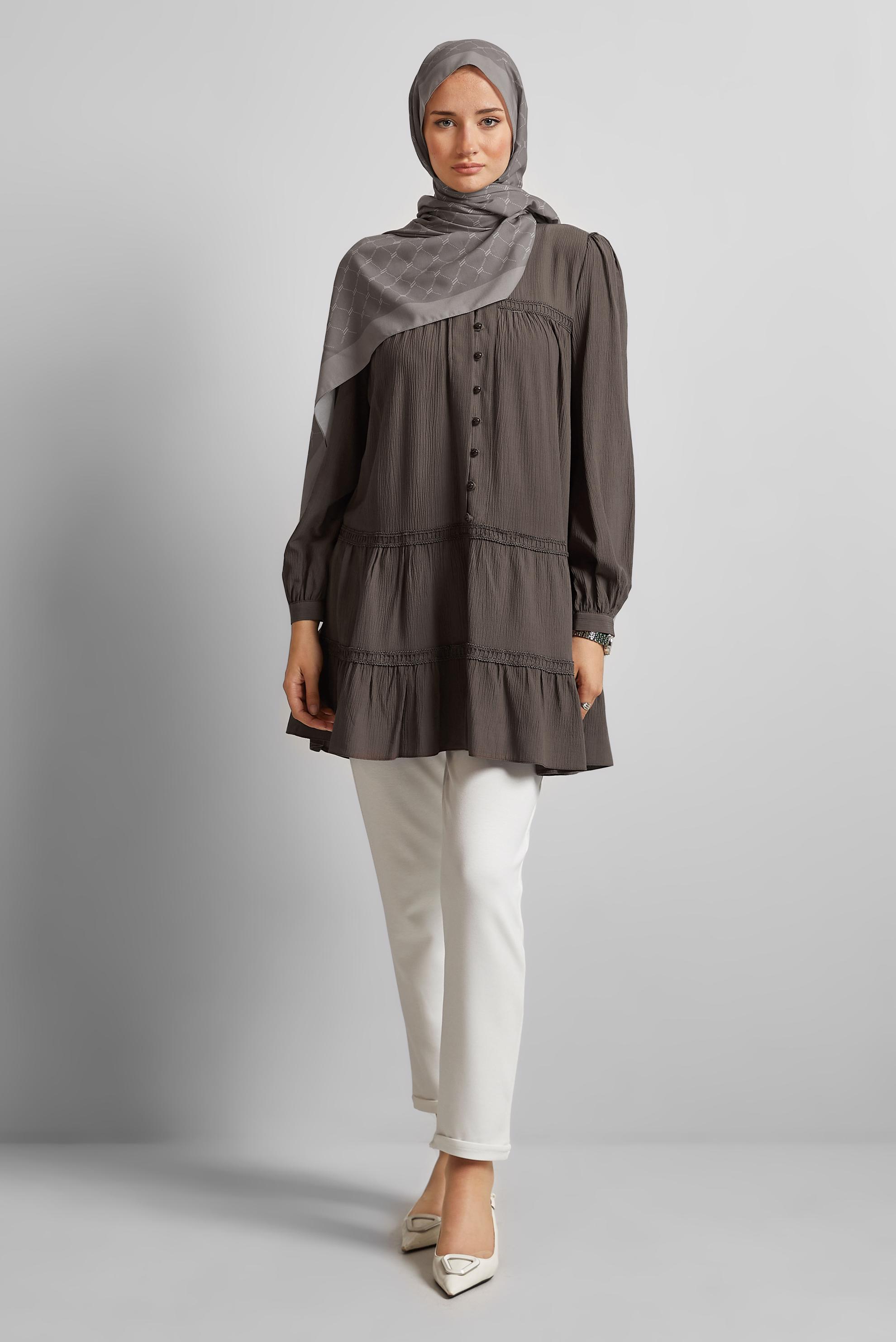 Tesettür giyim KAHVE VOLAN DETAYLI TUNİK 45493