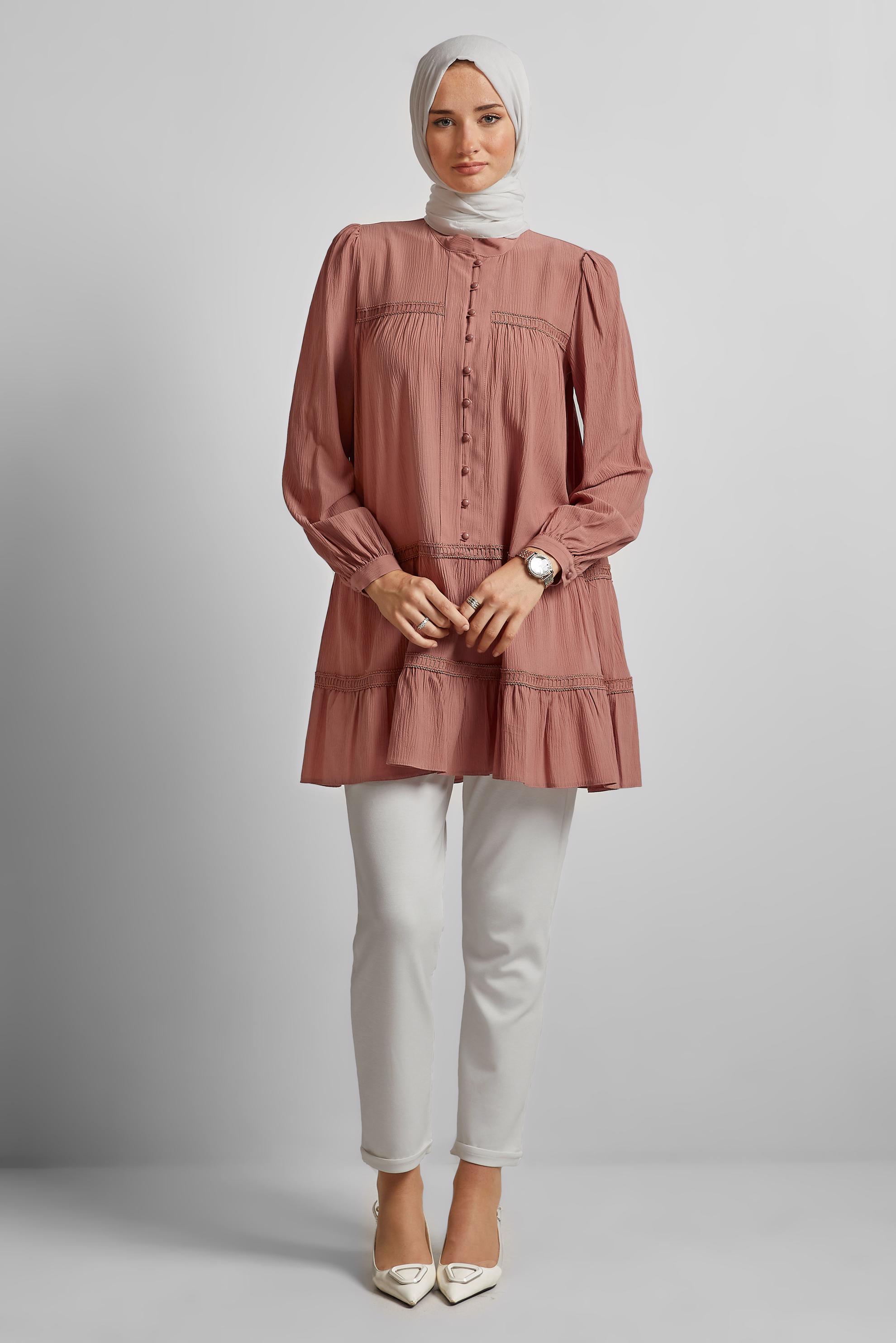 Tesettür giyim PEMBE VOLAN DETAYLI TUNİK 45493