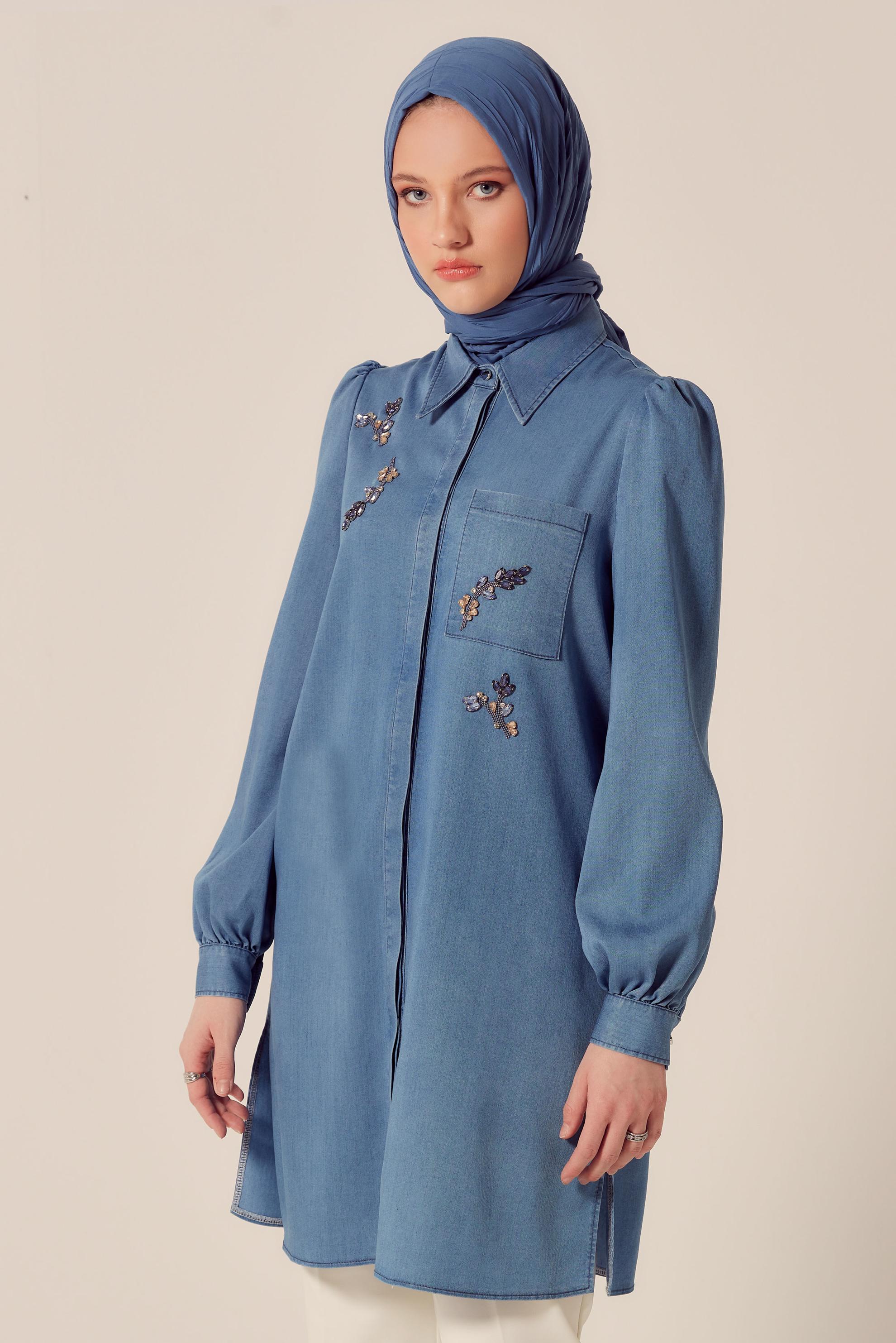 Tesettür giyim MAVİ TAŞ DETAYLI DENİM TUNİK 45504