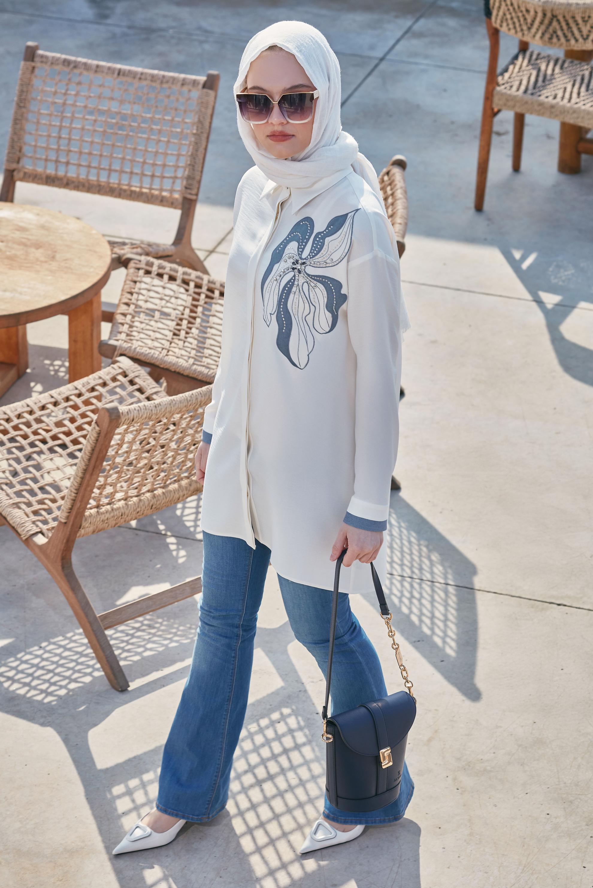 Tesettür giyim BEYAZ DESENLİ TUNİK 45513