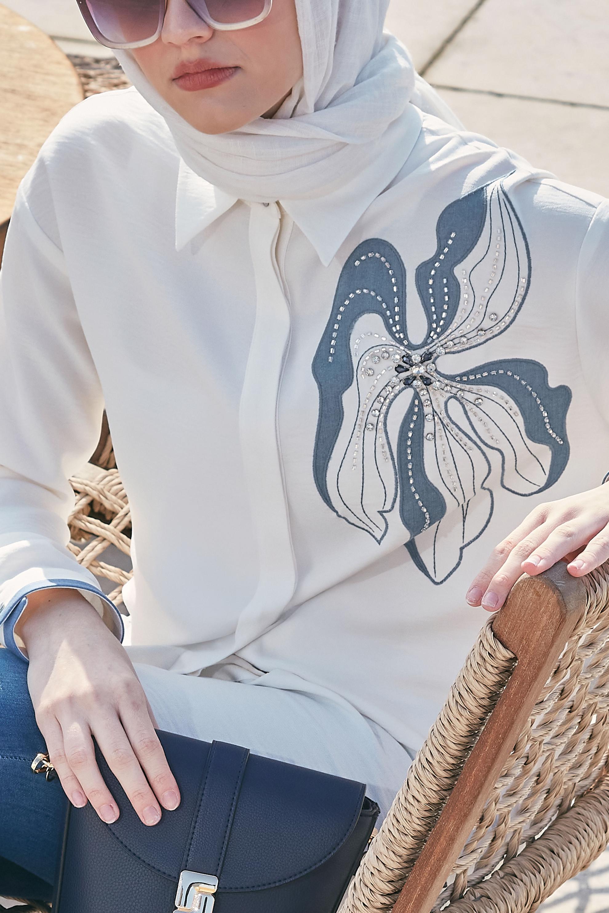 Tesettür giyim BEYAZ DESENLİ TUNİK 45513