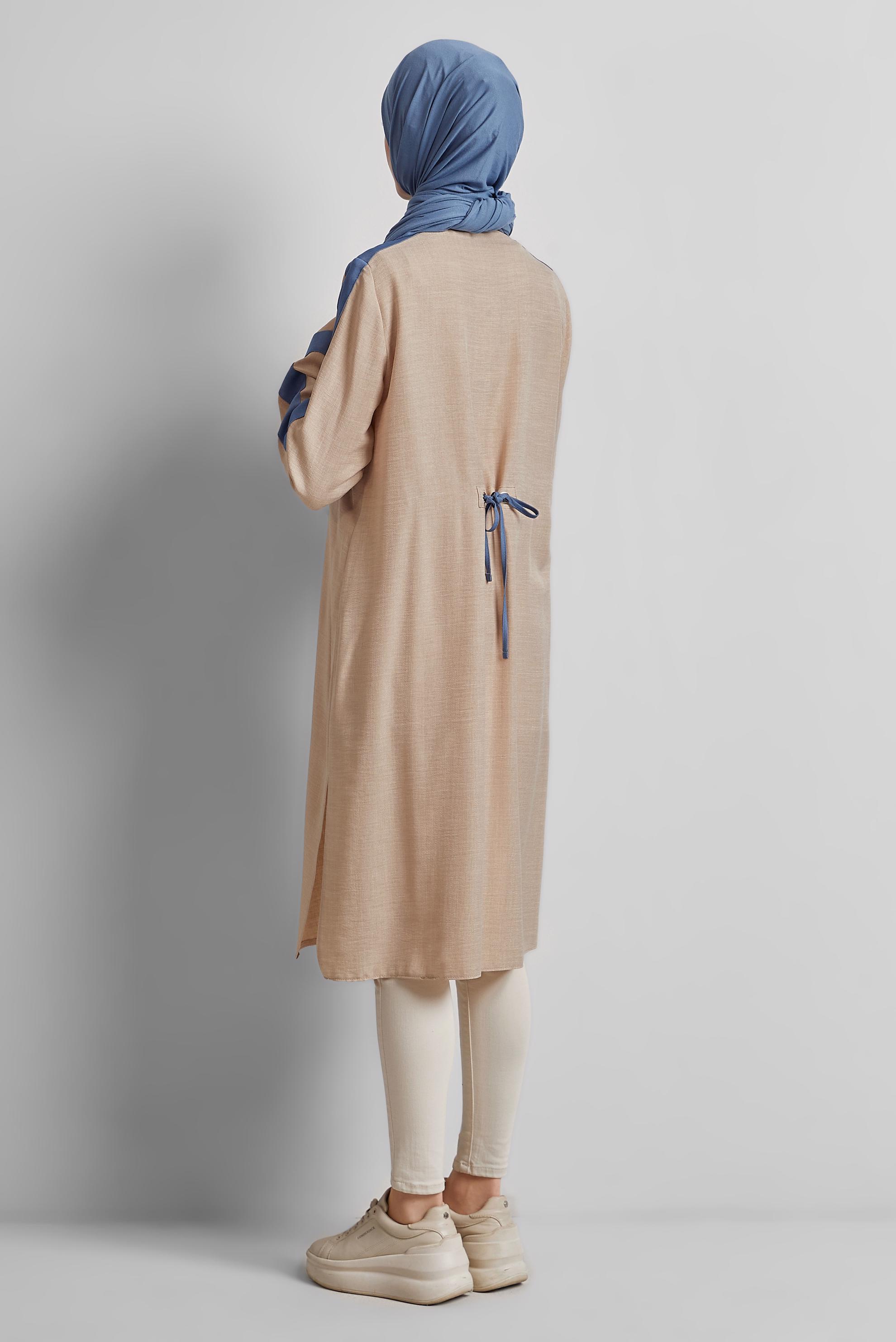 Tesettür giyim BEJ BAĞCIK DETAYLI TUNİK 45514