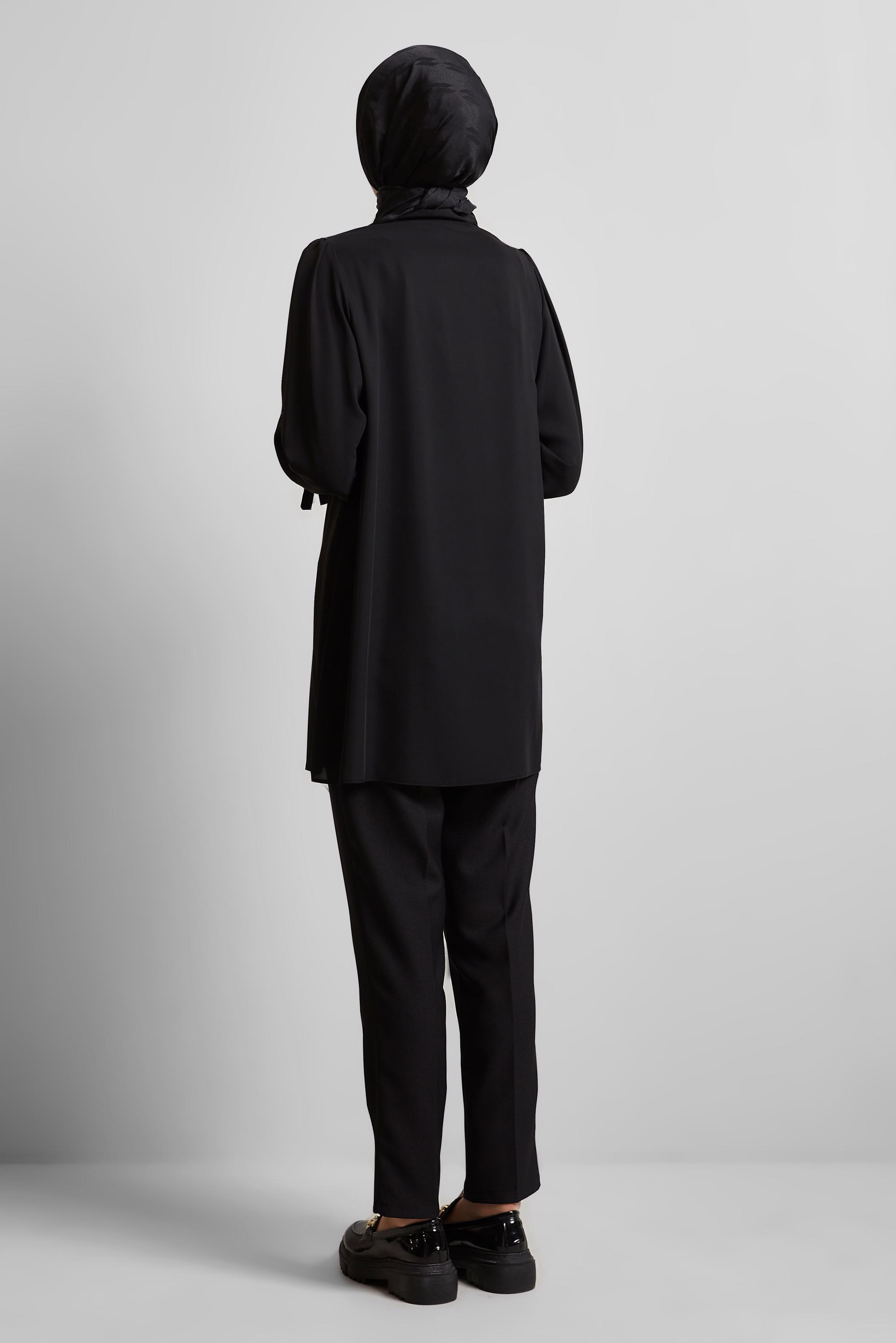 Tesettür giyim SİYAH BAĞLAMA DETAYLI TUNİK 45534