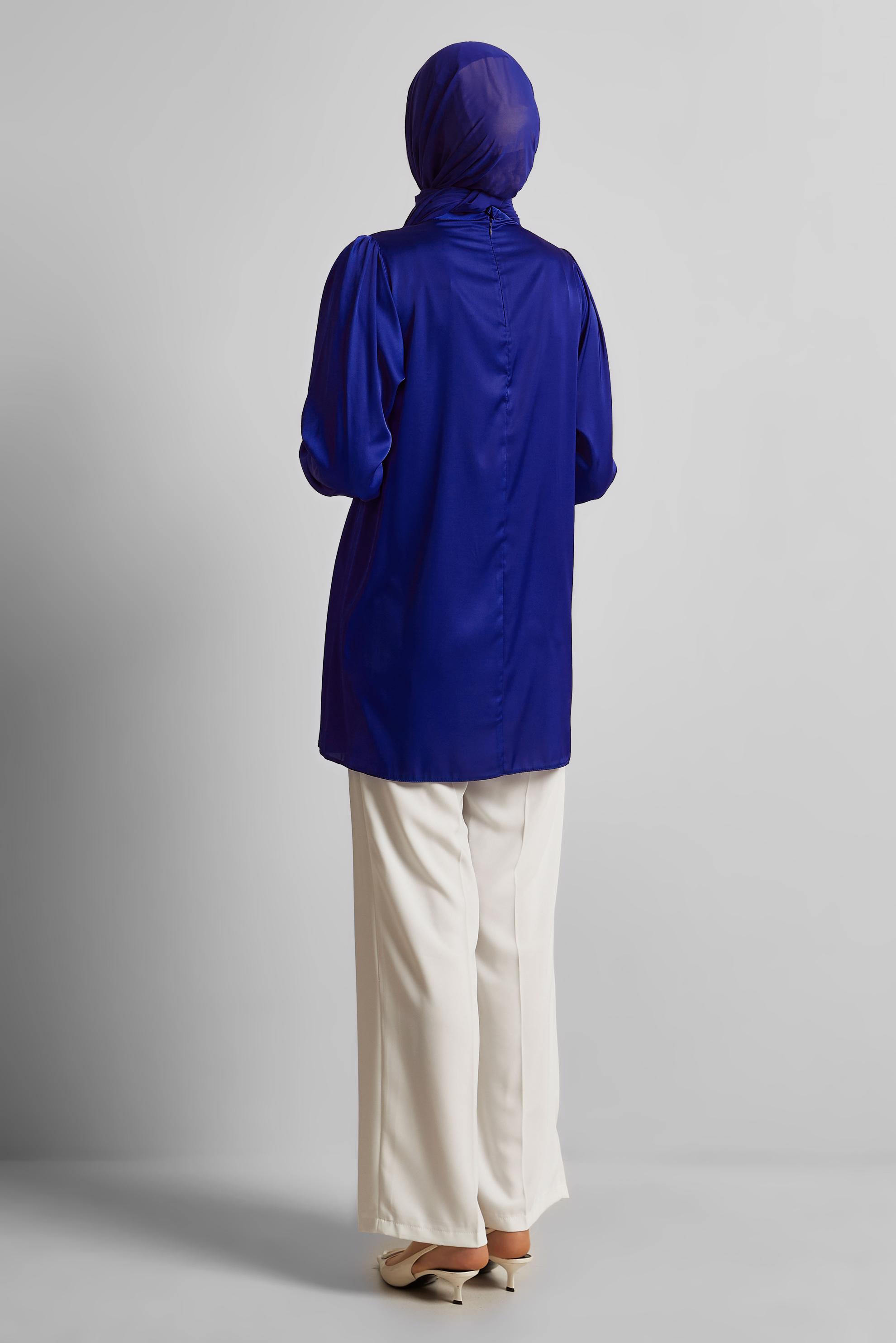 Tesettür giyim LACİVERT BROŞLU SATEN TUNİK 45589