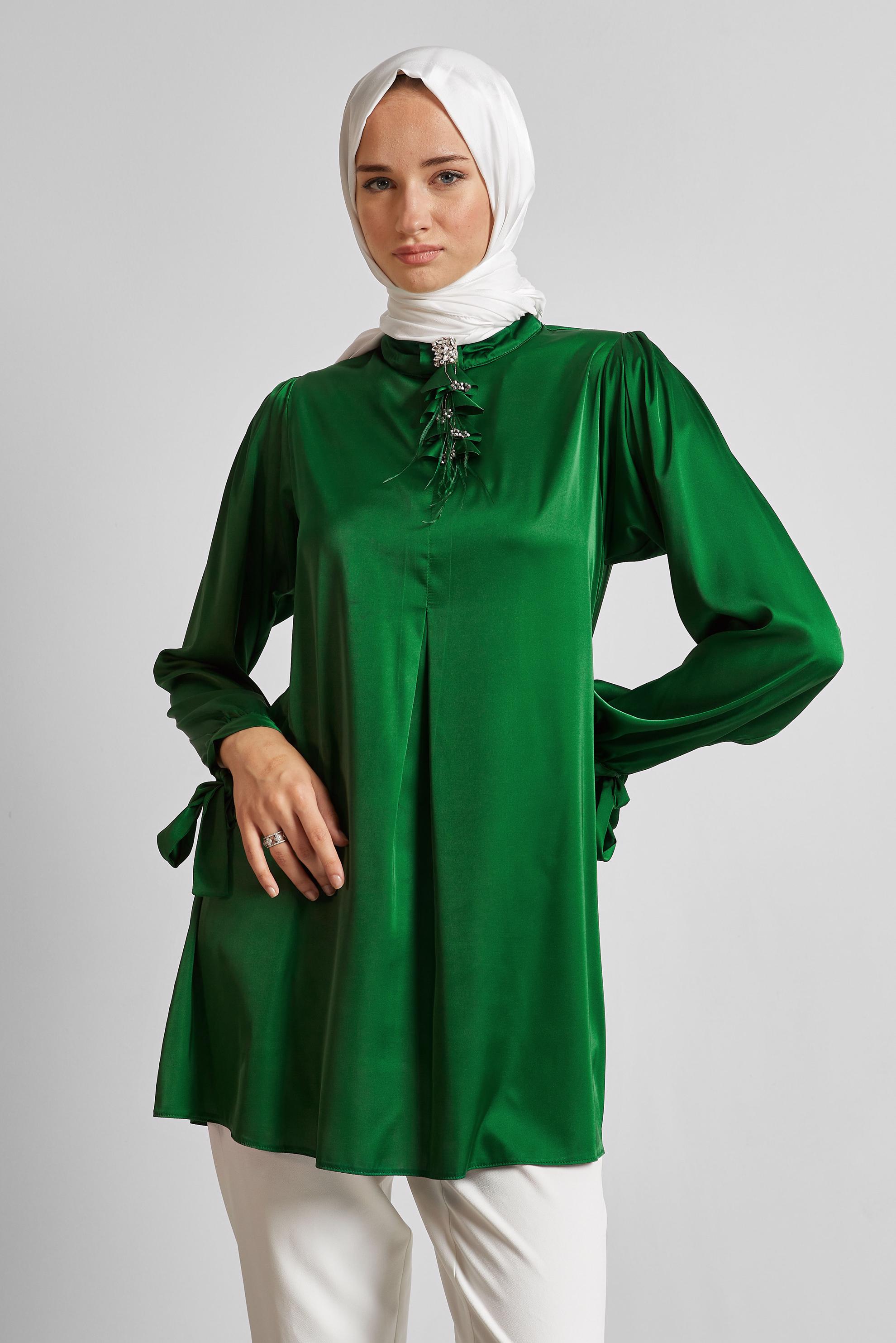 Tesettür giyim YEŞİL BROŞLU SATEN TUNİK 45589