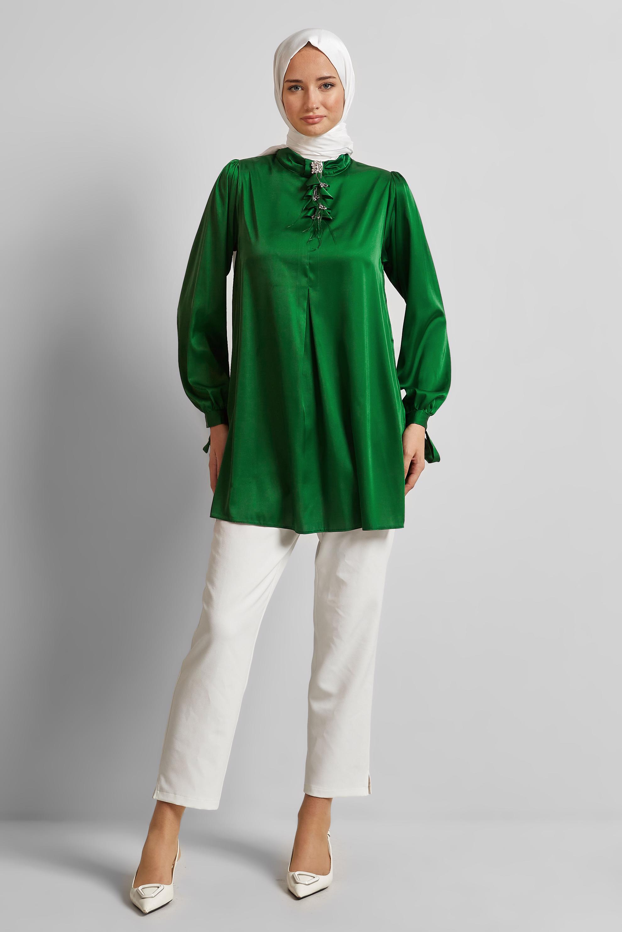 Tesettür giyim YEŞİL BROŞLU SATEN TUNİK 45589