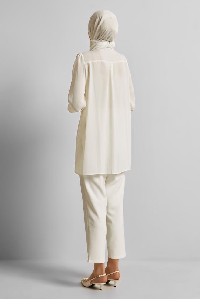 Vêtements hijab BLANC TUNIQUE BRODÉE DE GEMMES 45592 - ALVİNA