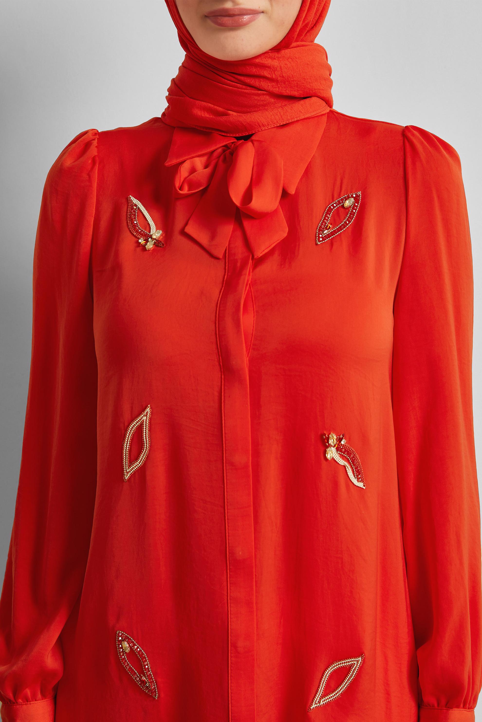 Tesettür giyim KIRMIZI BAĞLAMA DETAYLI TUNİK 45609