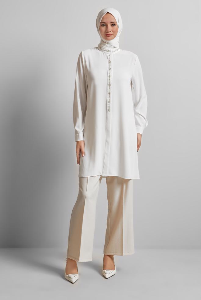 Hijab-Kleidung WEISS TUNIKA MIT EDELSTEINDETAILS 45619 - ALVİNA