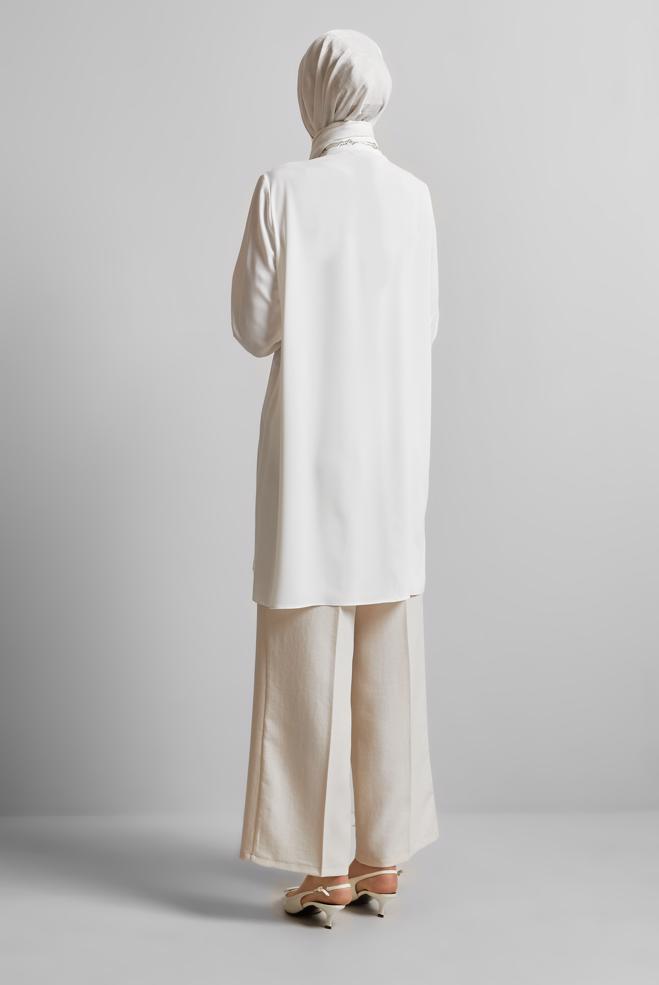 Hijab-Kleidung WEISS TUNIKA MIT EDELSTEINDETAILS 45619 - ALVİNA