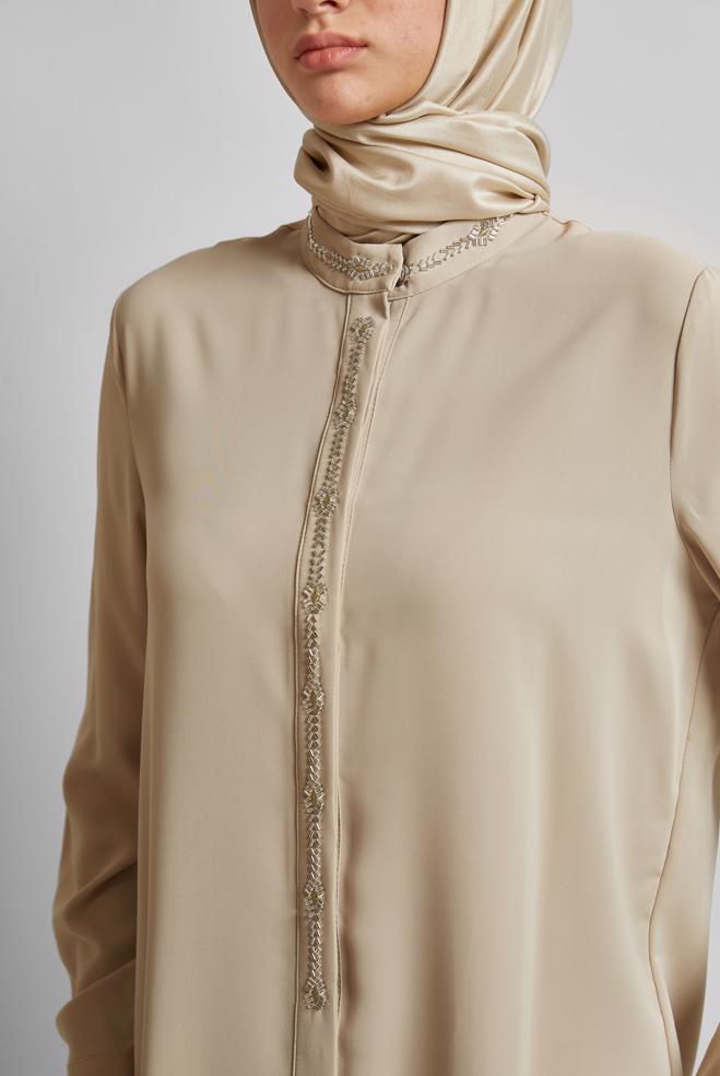 Hijab-Kleidung BEIGE TUNIKA MIT EDELSTEINDETAILS 45619 - ALVİNA