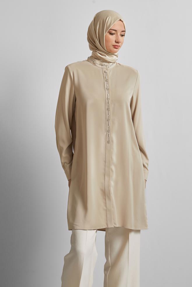 Hijab-Kleidung BEIGE TUNIKA MIT EDELSTEINDETAILS 45619 - ALVİNA