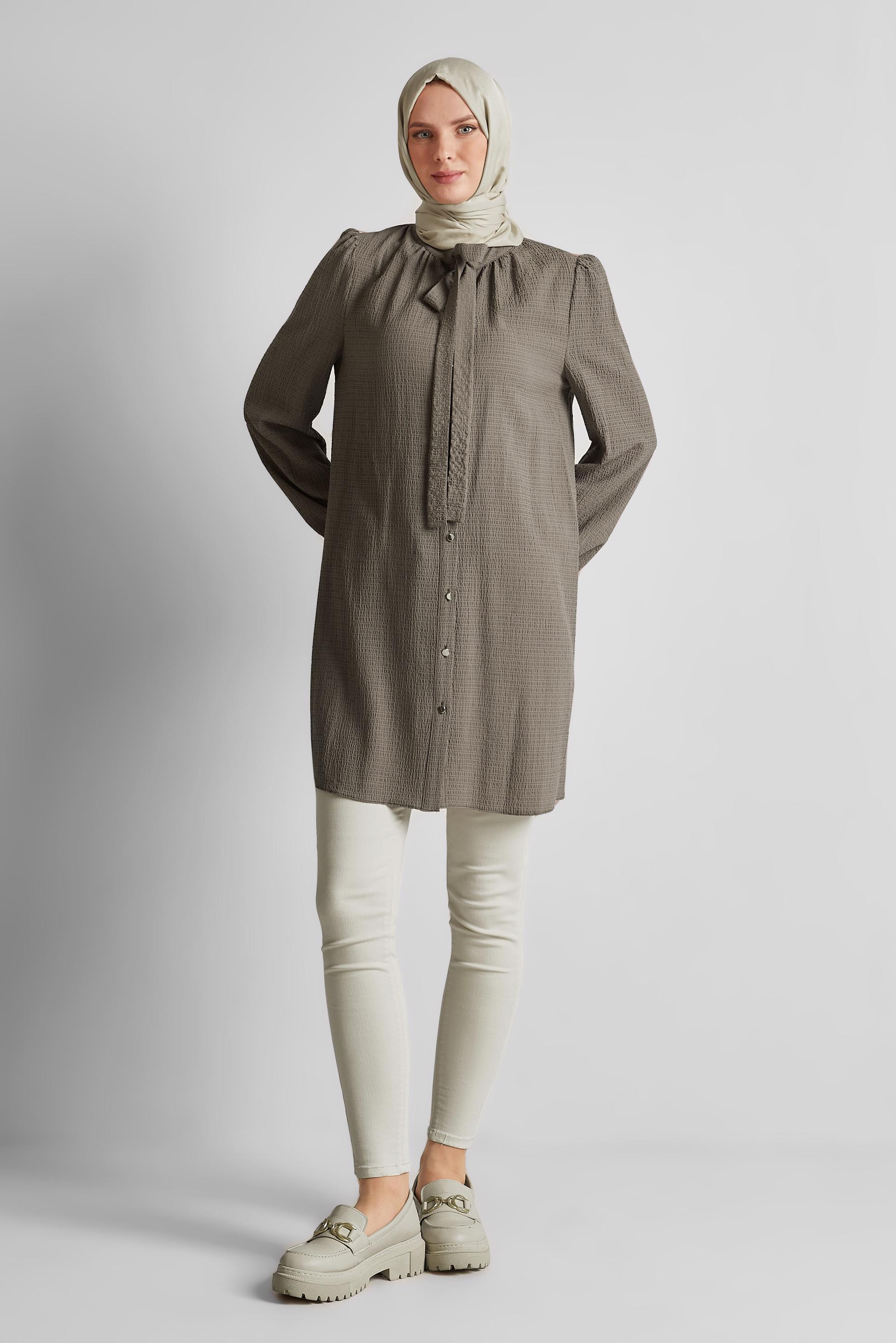 Tesettür giyim KAHVE YAKASI BAĞLAMALI TUNİK 45625
