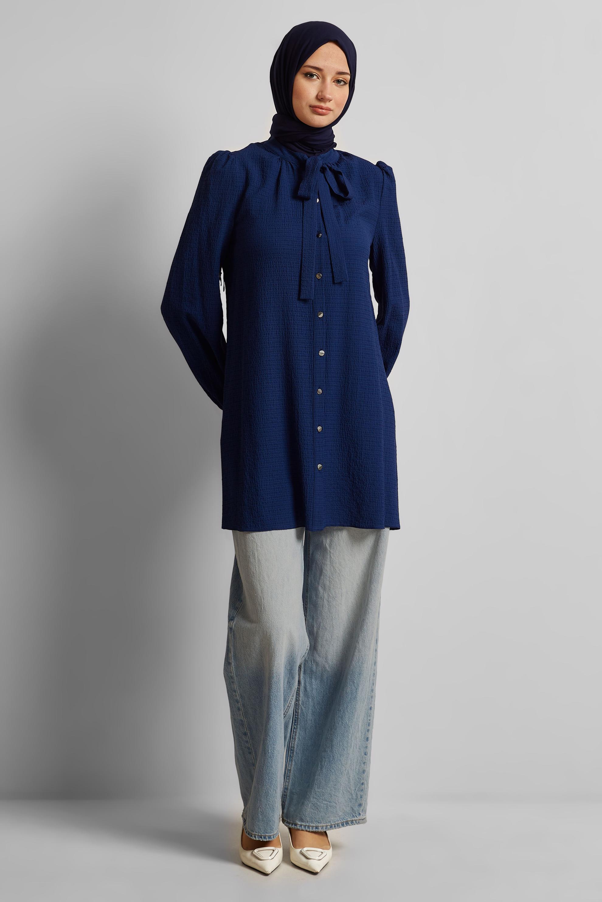 Tesettür giyim LACİVERT YAKASI BAĞLAMALI TUNİK 45625