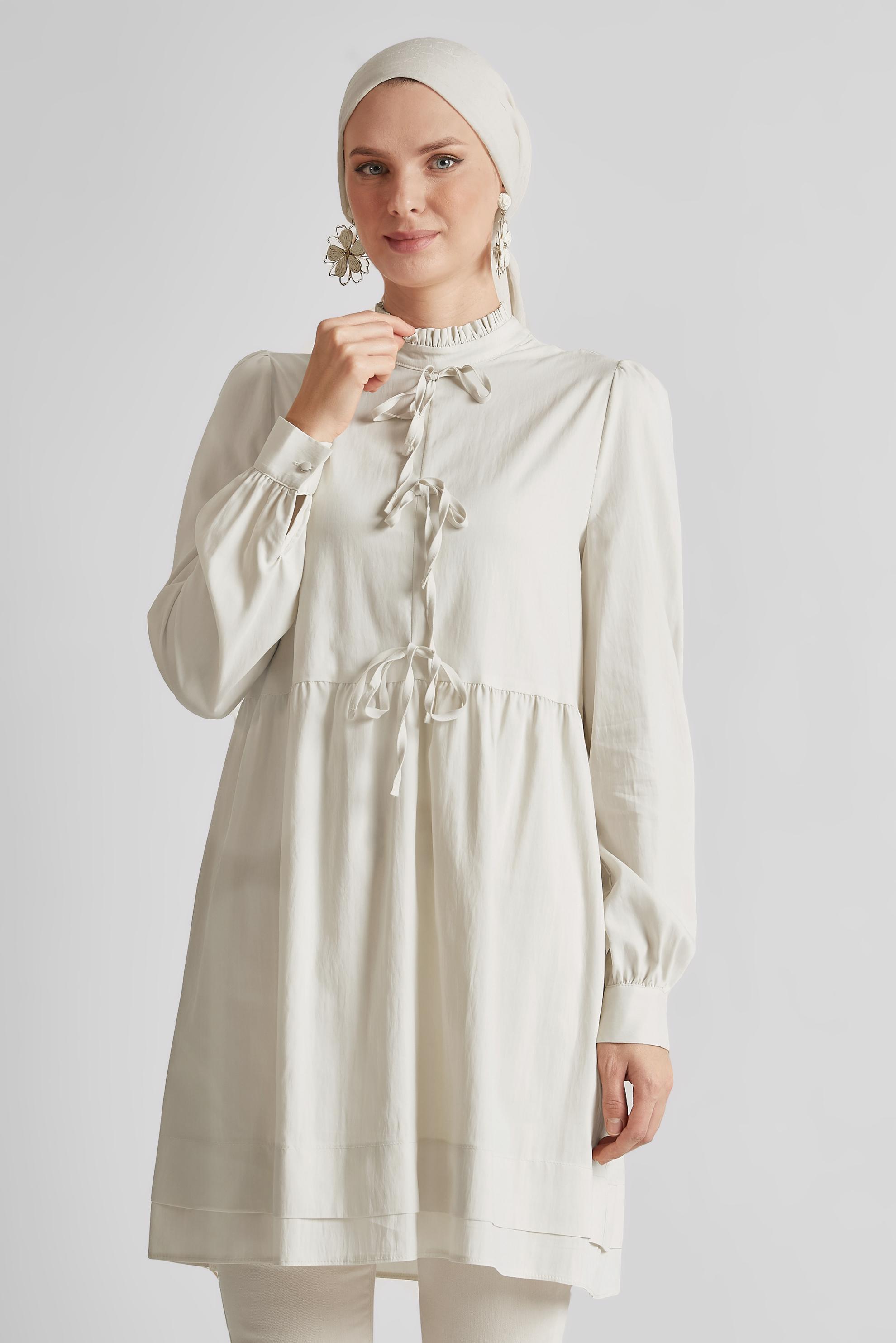 Tesettür giyim EKRU BAĞCIK DETAYLI TUNİK 45644