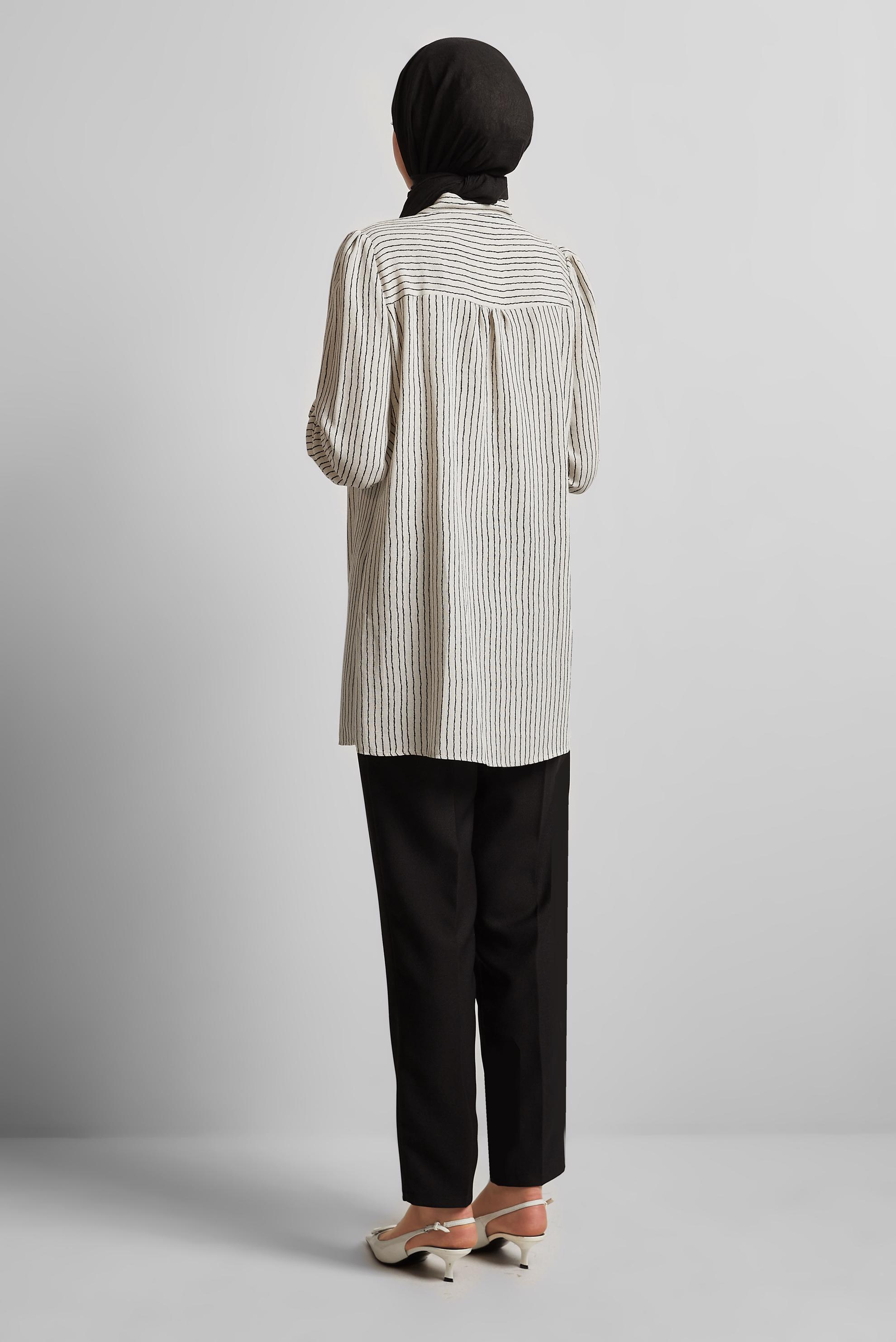 Tesettür giyim SİYAH ÇİZGİLİ KETEN TUNİK 45657