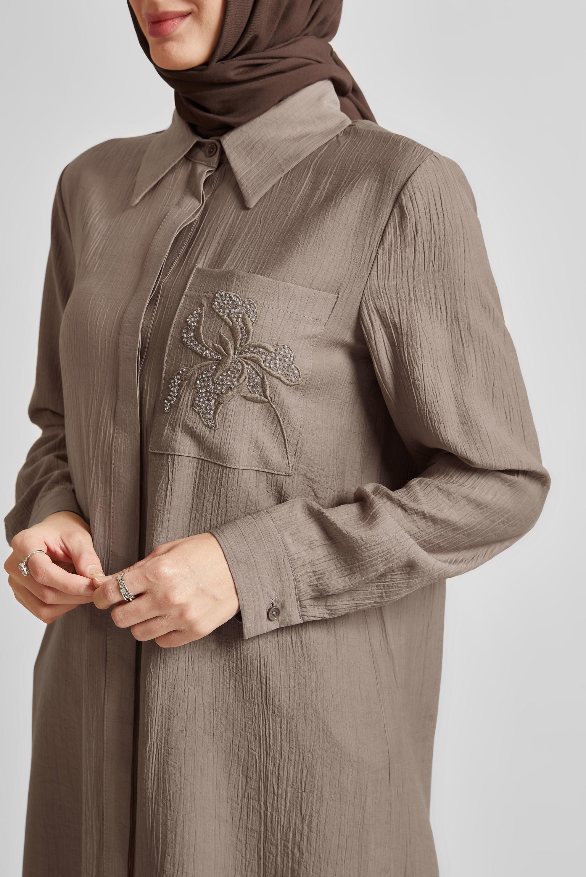 Tesettür giyim VİZON NAKIŞ DETAYLI TUNİK 45672