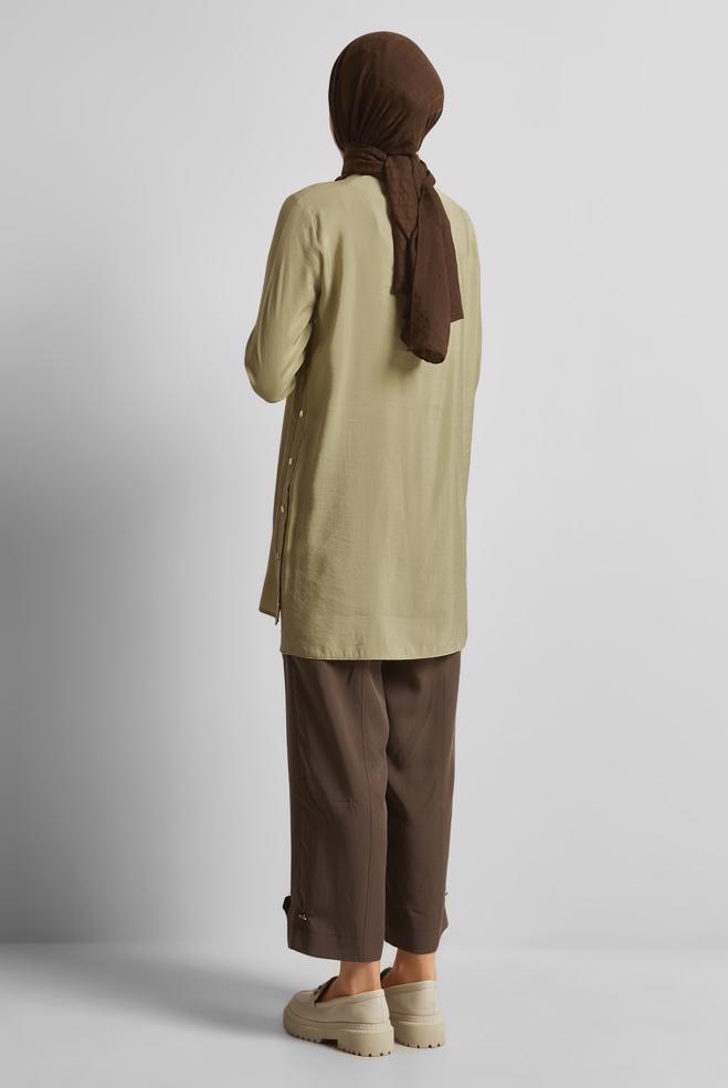 Vêtements hijab SABLE TUNIQUE DÉTAILLÉE À PRESSION 45674 - ALVİNA