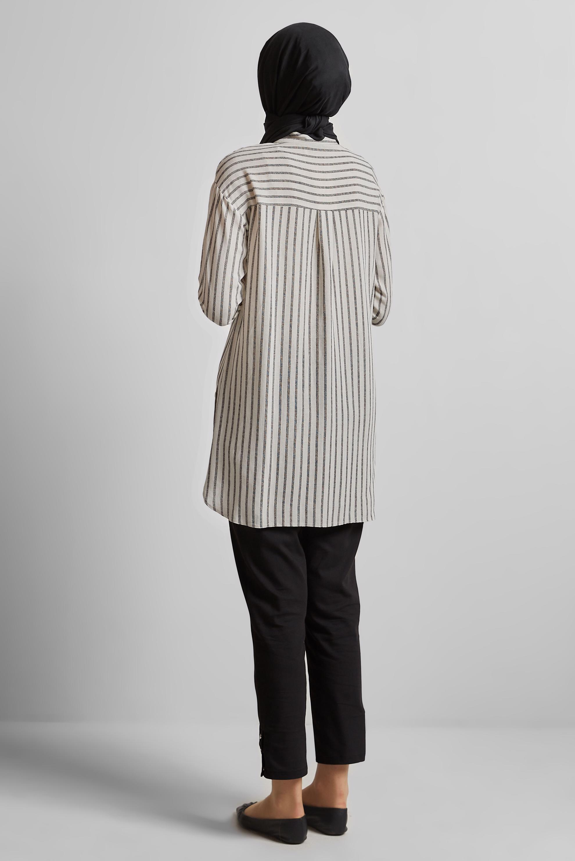 Tesettür giyim SİYAH ÇİZGİLİ KETEN TUNİK 45714