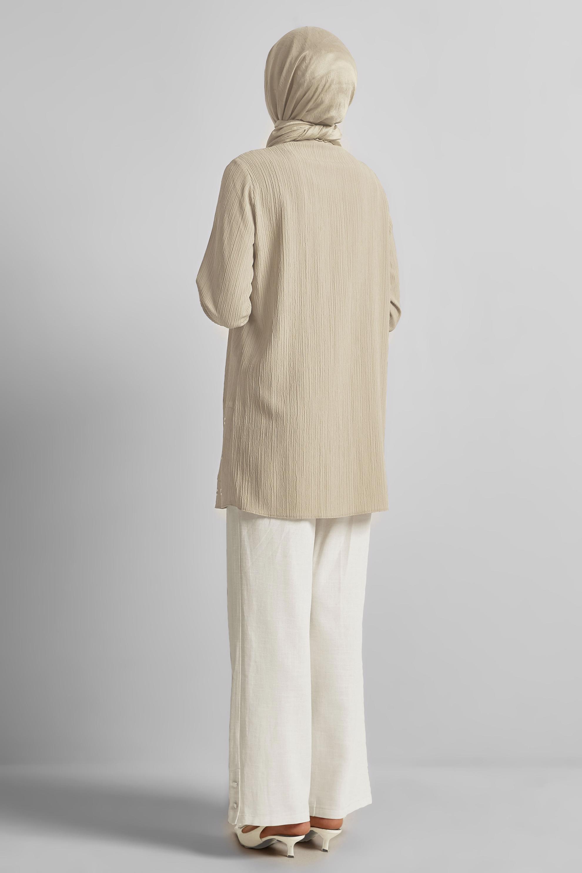 Vêtements hijab BEIGE TUNIQUE DÉTAILLÉE DE CHAÎNE 45722
