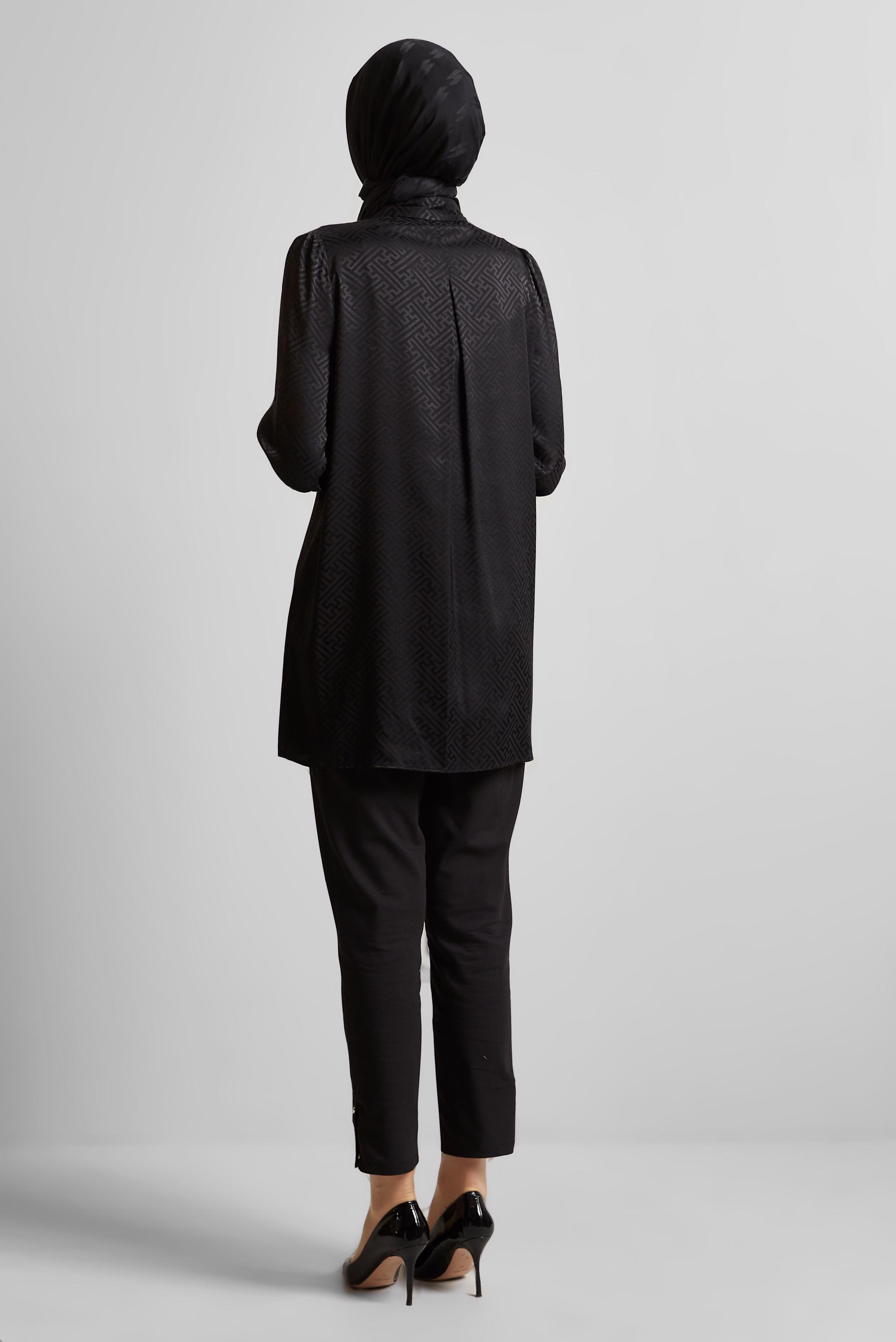 Tesettür giyim SİYAH SATEN JAKAR TUNİK 45724