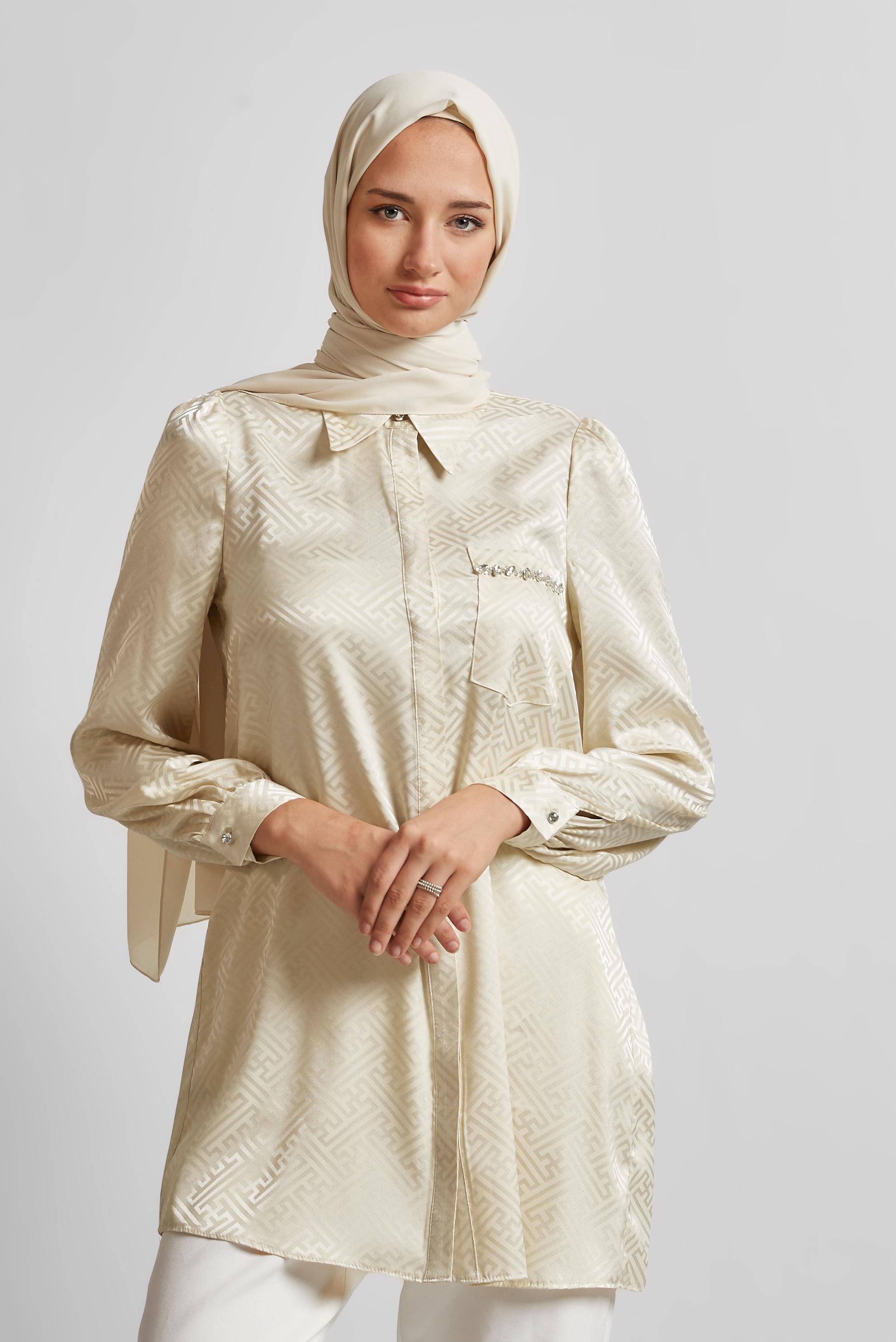 Tesettür giyim BEJ SATEN JAKAR TUNİK 45724
