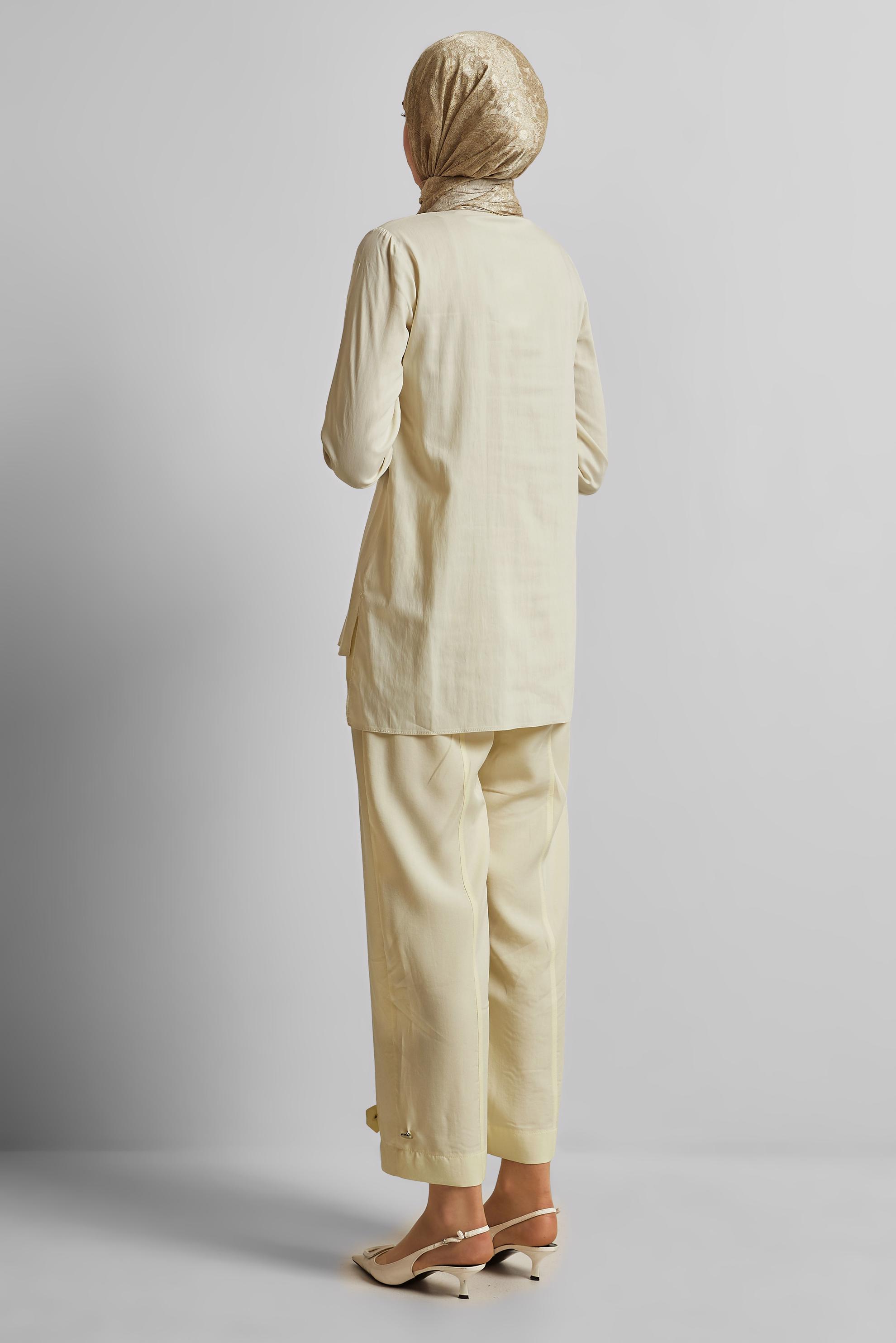 Tesettür giyim EKRU GÖMLEK YAKA TUNİK 45774