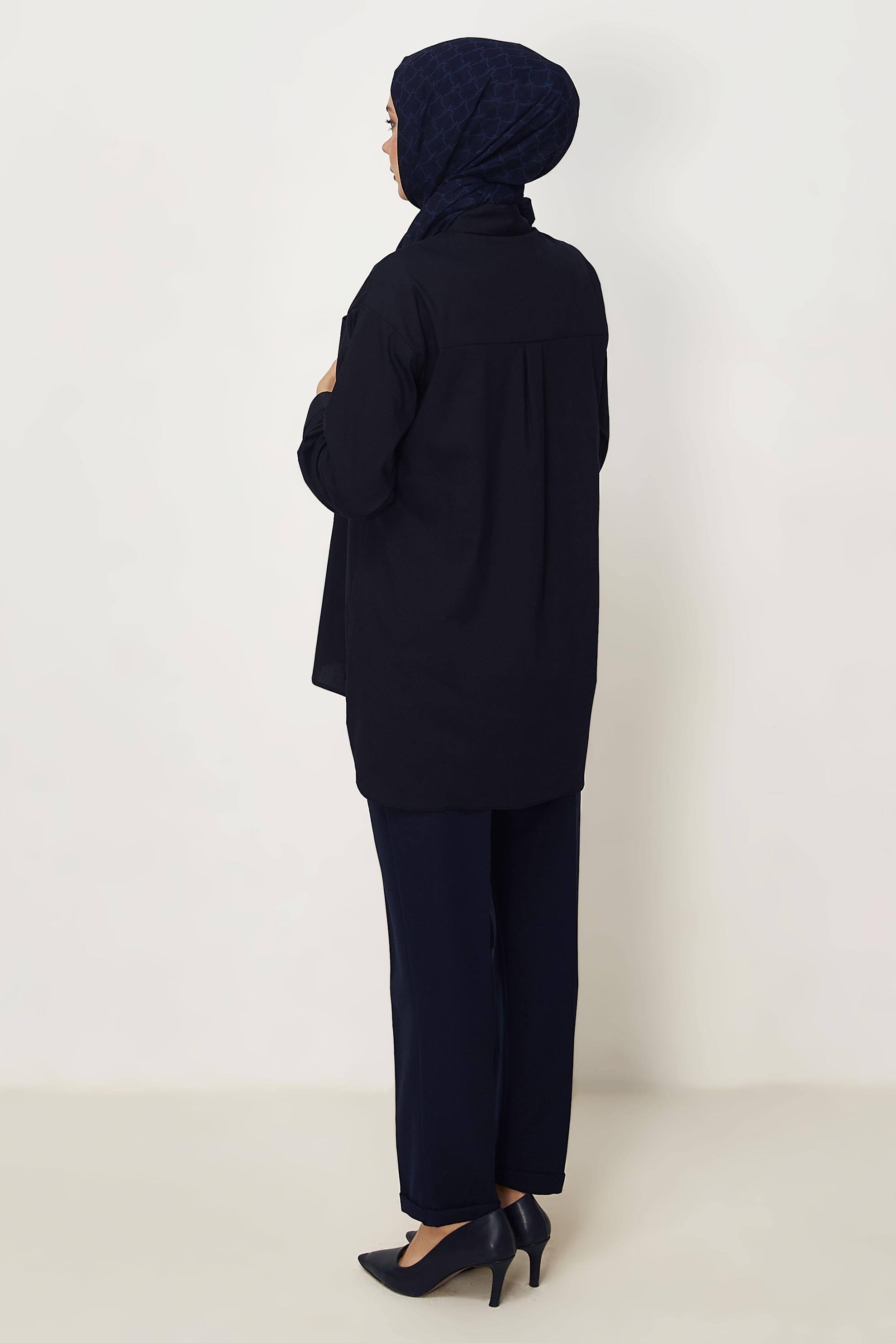 Hijab-Kleidung NAVY BLAU HEMDKRAGEN TUNIKA 45778