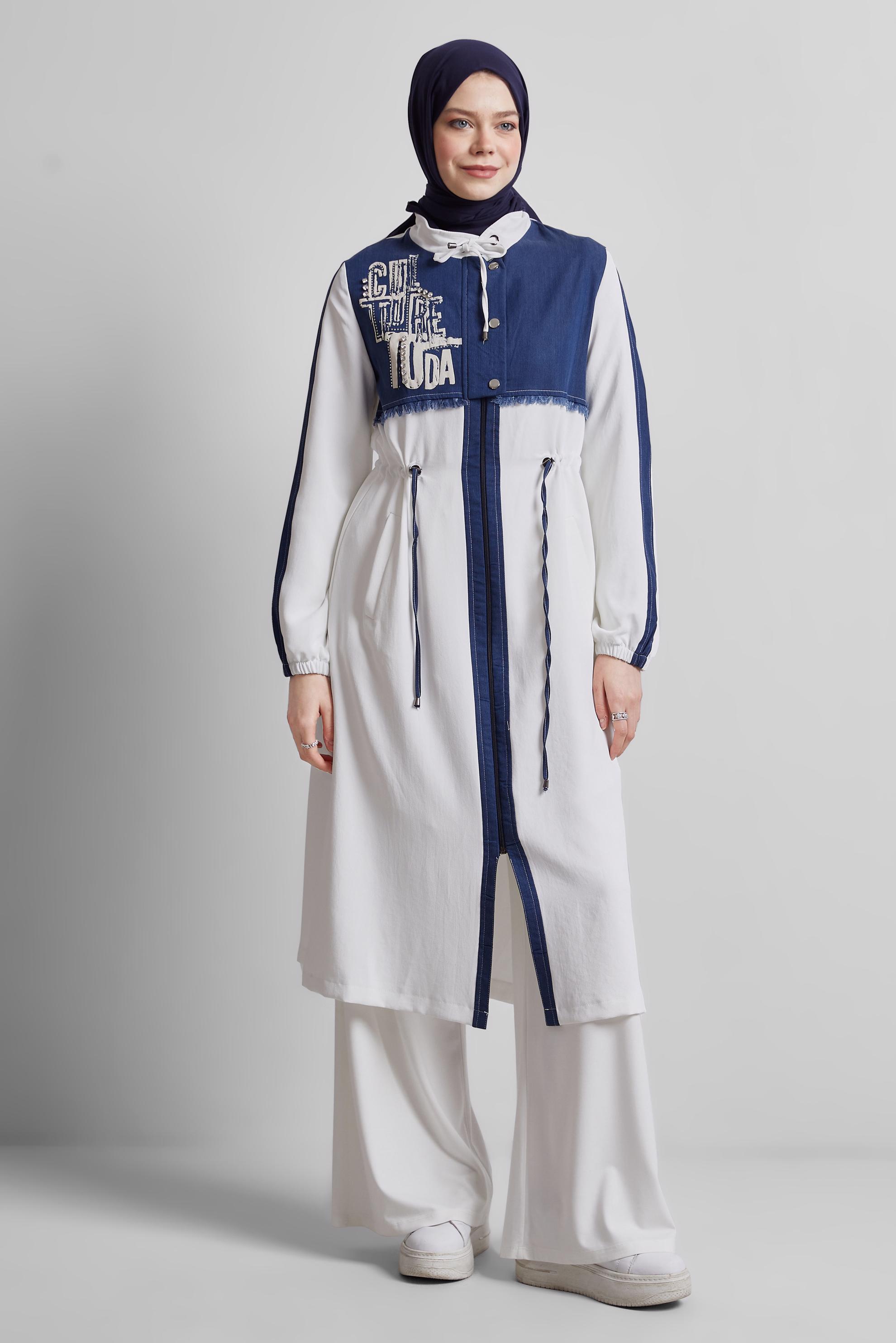 Hijab clothing BEIGE SLOGAN PRINTED TRENCH COAT 10878