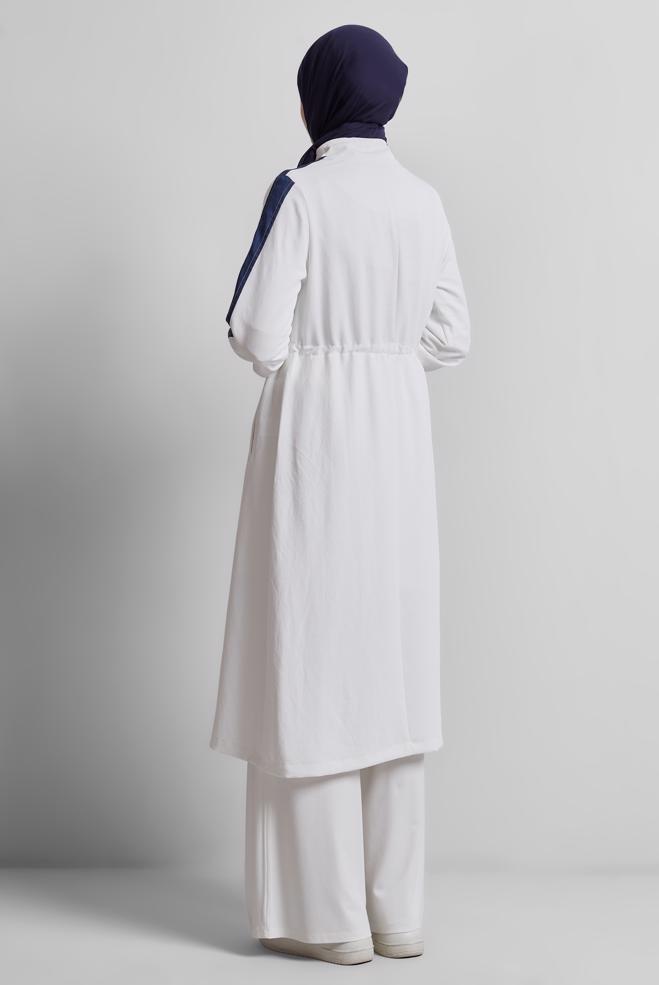 Vêtements hijab BEIGE TRENCH-COAT IMPRIMÉ SLOGAN 10878 - ALVİNA