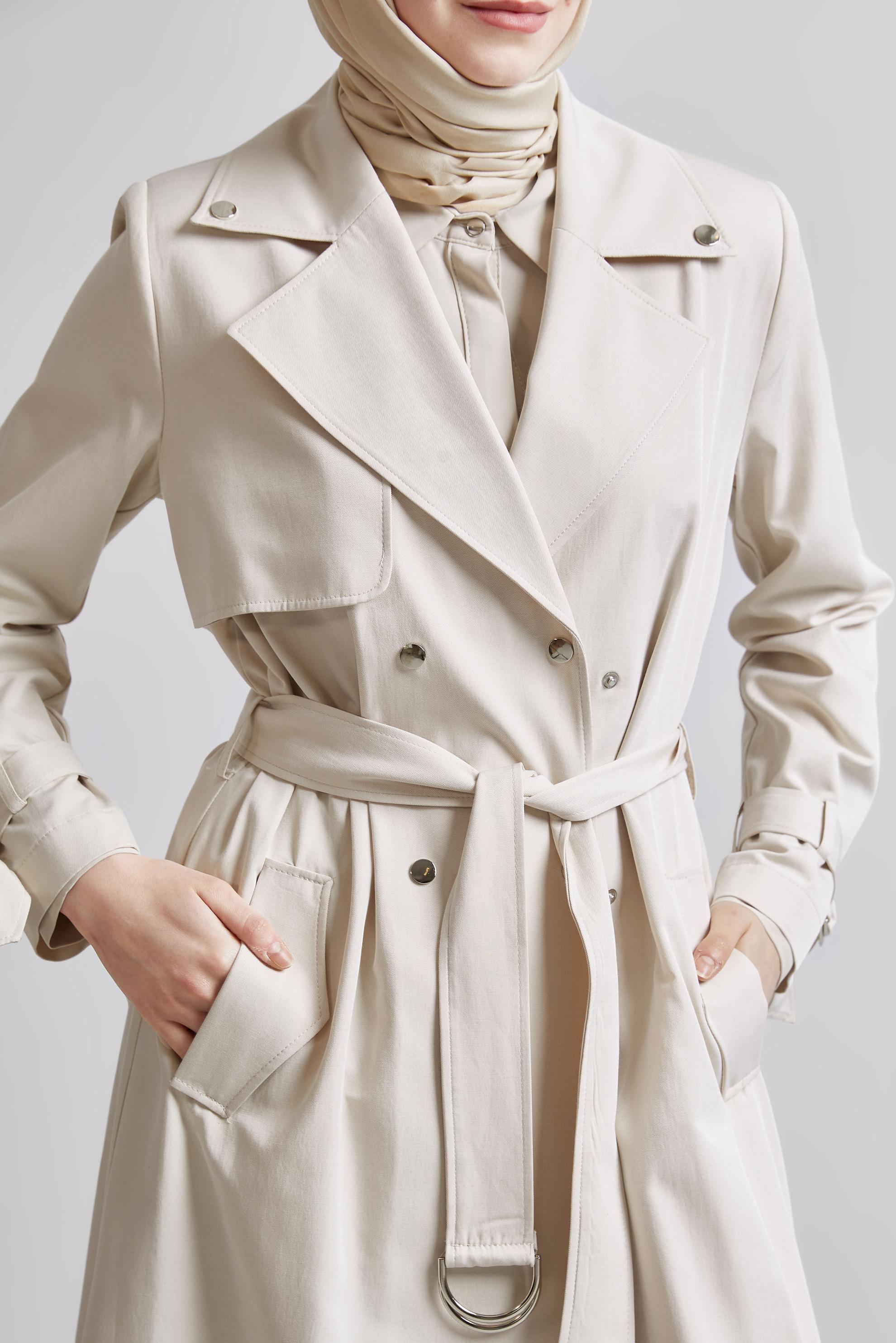 Tesettür giyim BEJ KUŞAKLI TRENÇKOT 10960