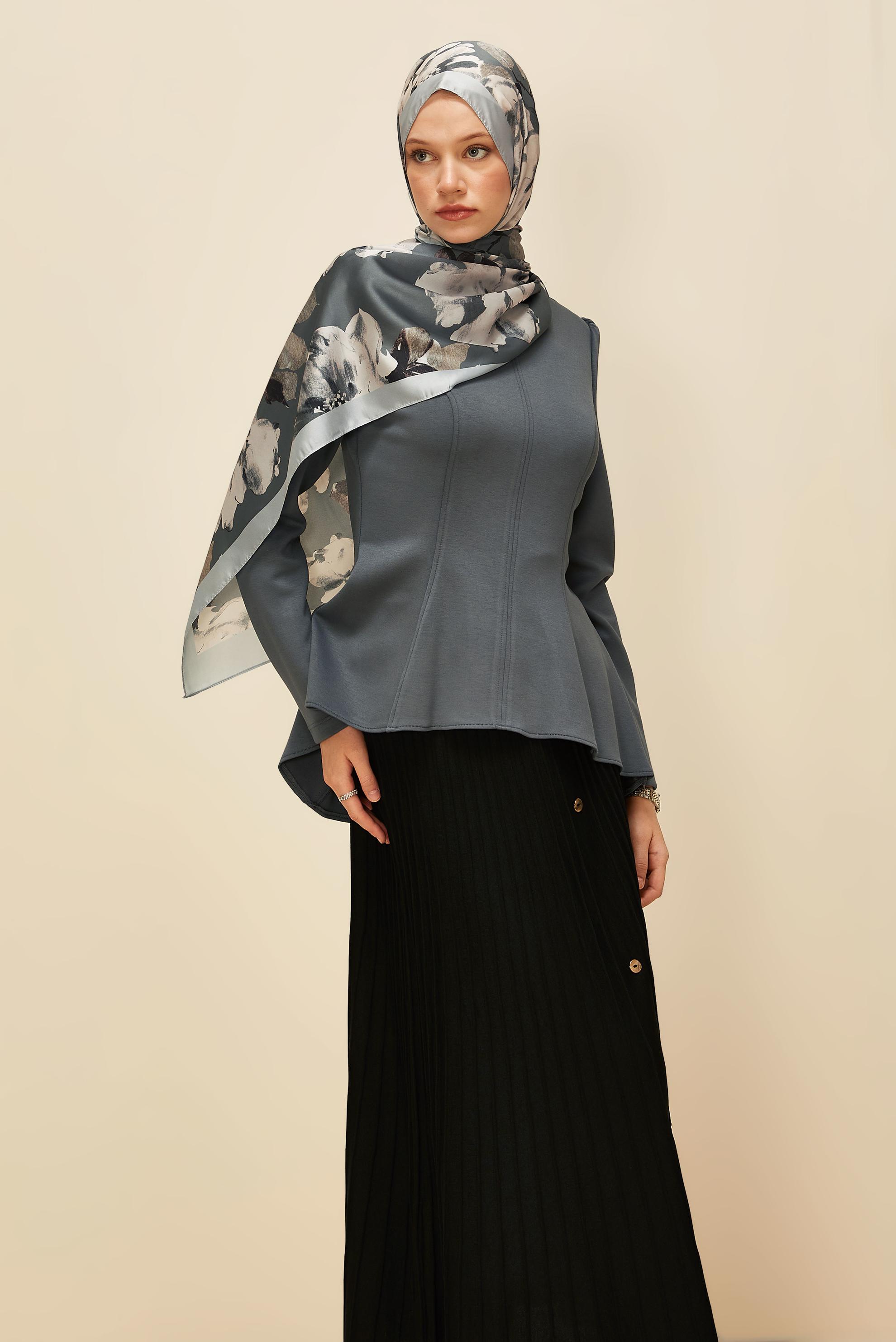 Vêtements hijab GRIS CHEMISIER DÉTAILLÉ VOLANT 46049
