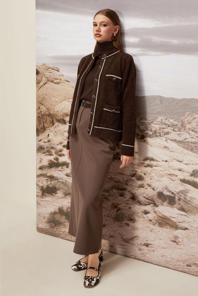 Tesettür giyim KAHVE DÜĞME DETAYLI TRİKO CEKET 45932 - ALVİNA
