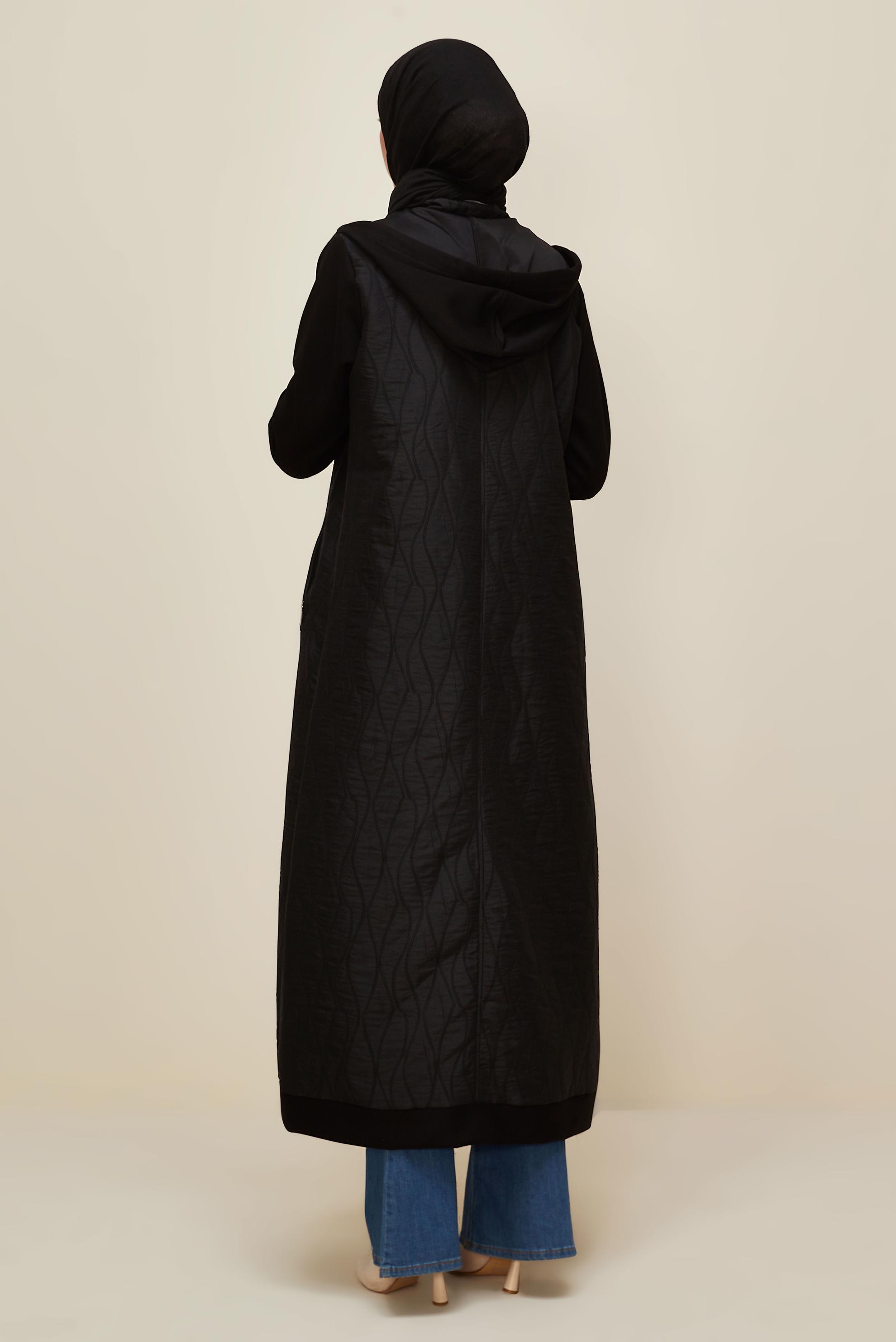 Tesettür giyim SİYAH KAPÜŞONLU KAPİTONE GİY ÇIK 45968
