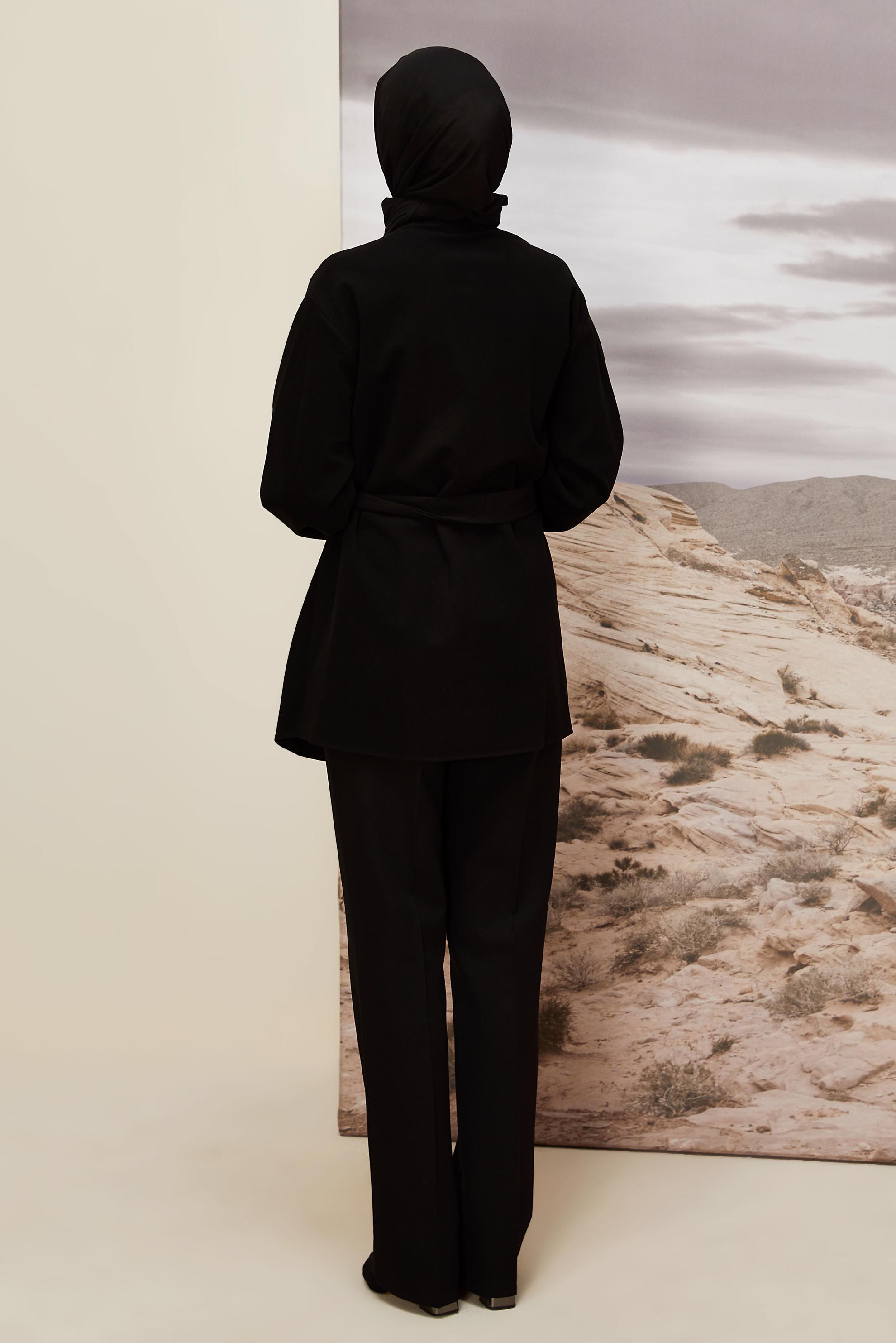 Hijab clothing BLACK BELTED JACKET 46067