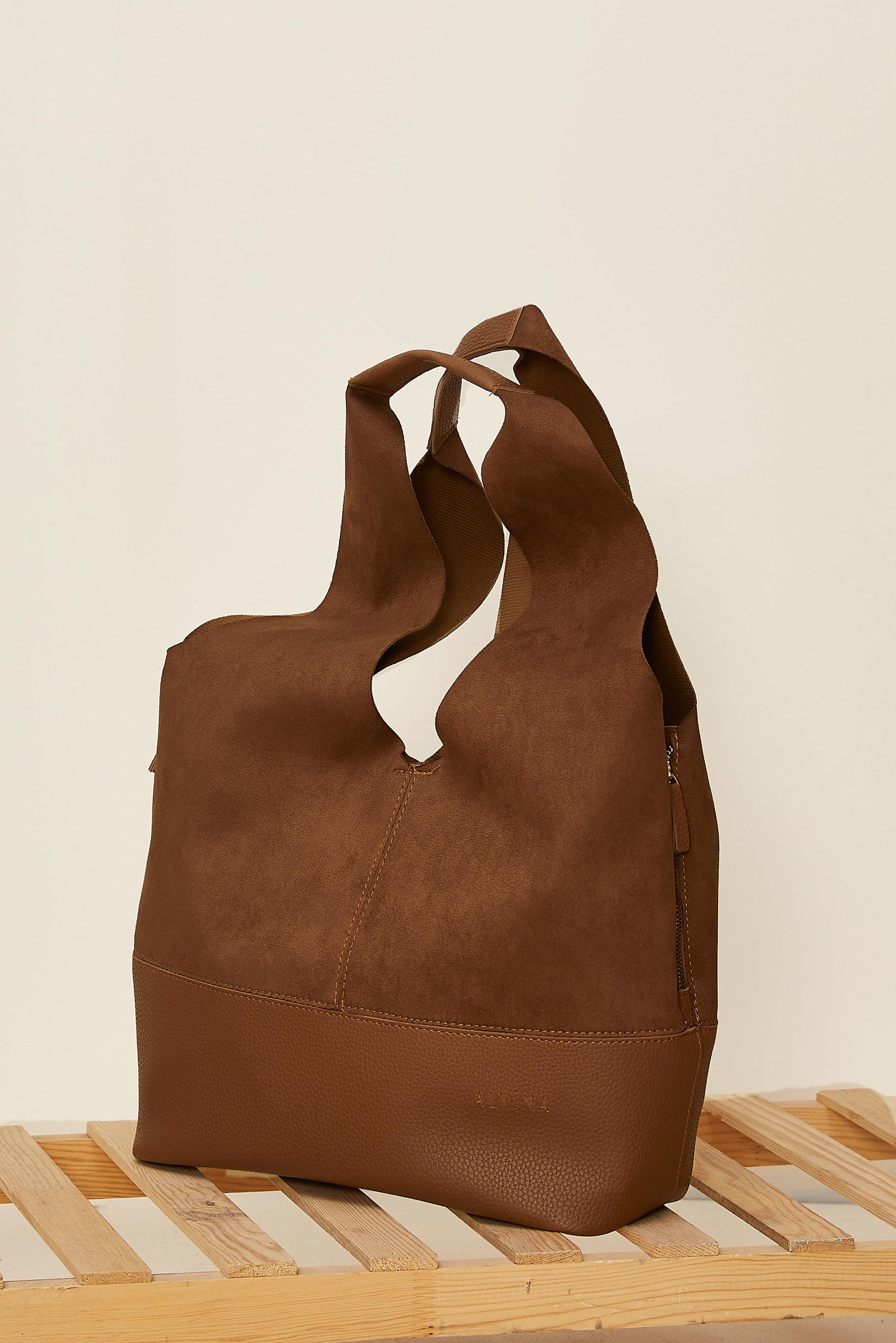 Tesettür giyim TABA ALVİNA SÜET DETAYLI KOL ÇANTASI 1972