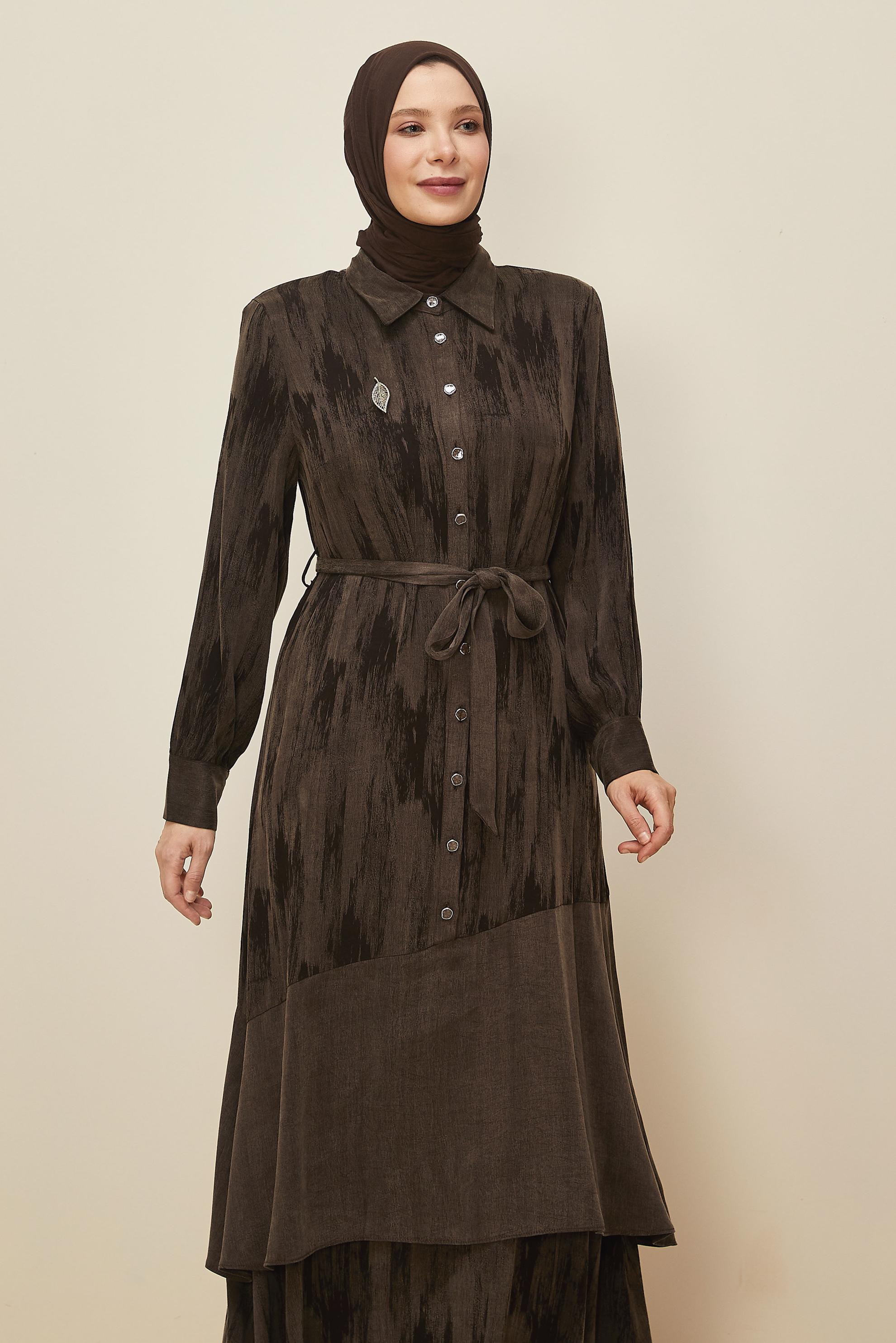 Vêtements hijab BRUN ROBE CEINTURÉE 20885