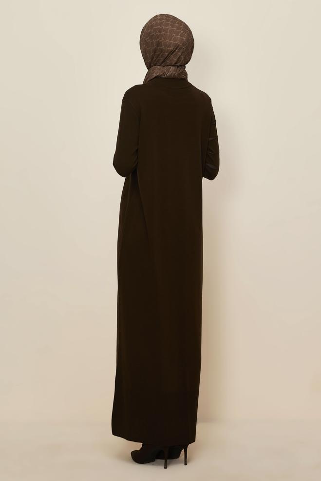 Tesettür giyim KAHVE PUL İŞLEMELİ TRİKO ELBİSE 45822 - ALVİNA