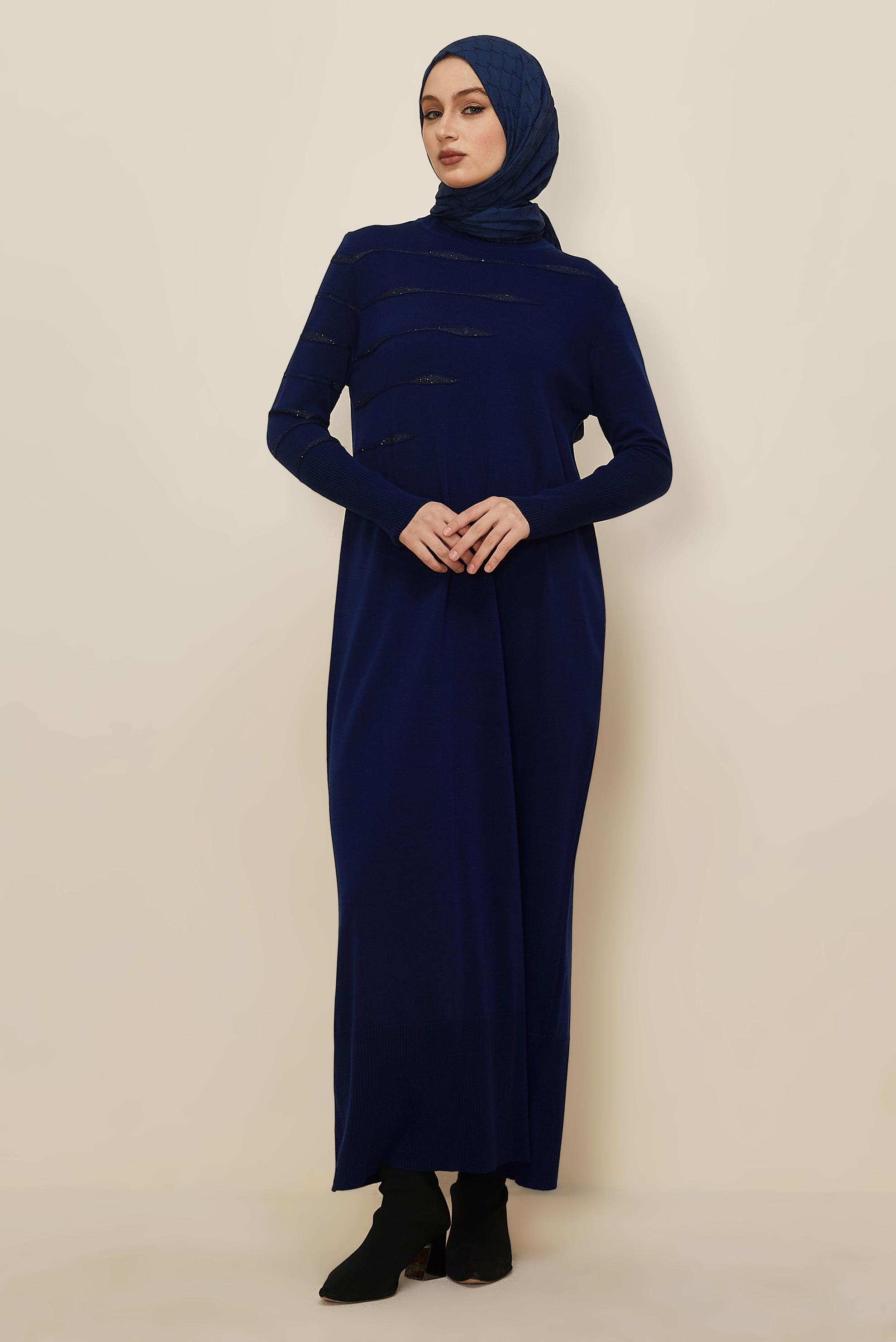 Tesettür giyim LACİVERT PUL İŞLEMELİ TRİKO ELBİSE 45822