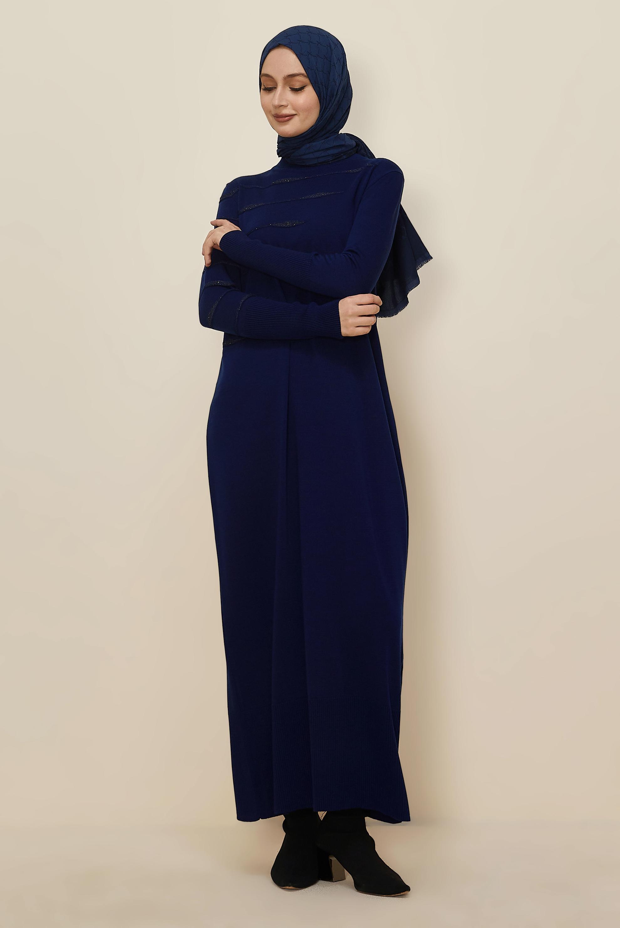 Tesettür giyim LACİVERT PUL İŞLEMELİ TRİKO ELBİSE 45822