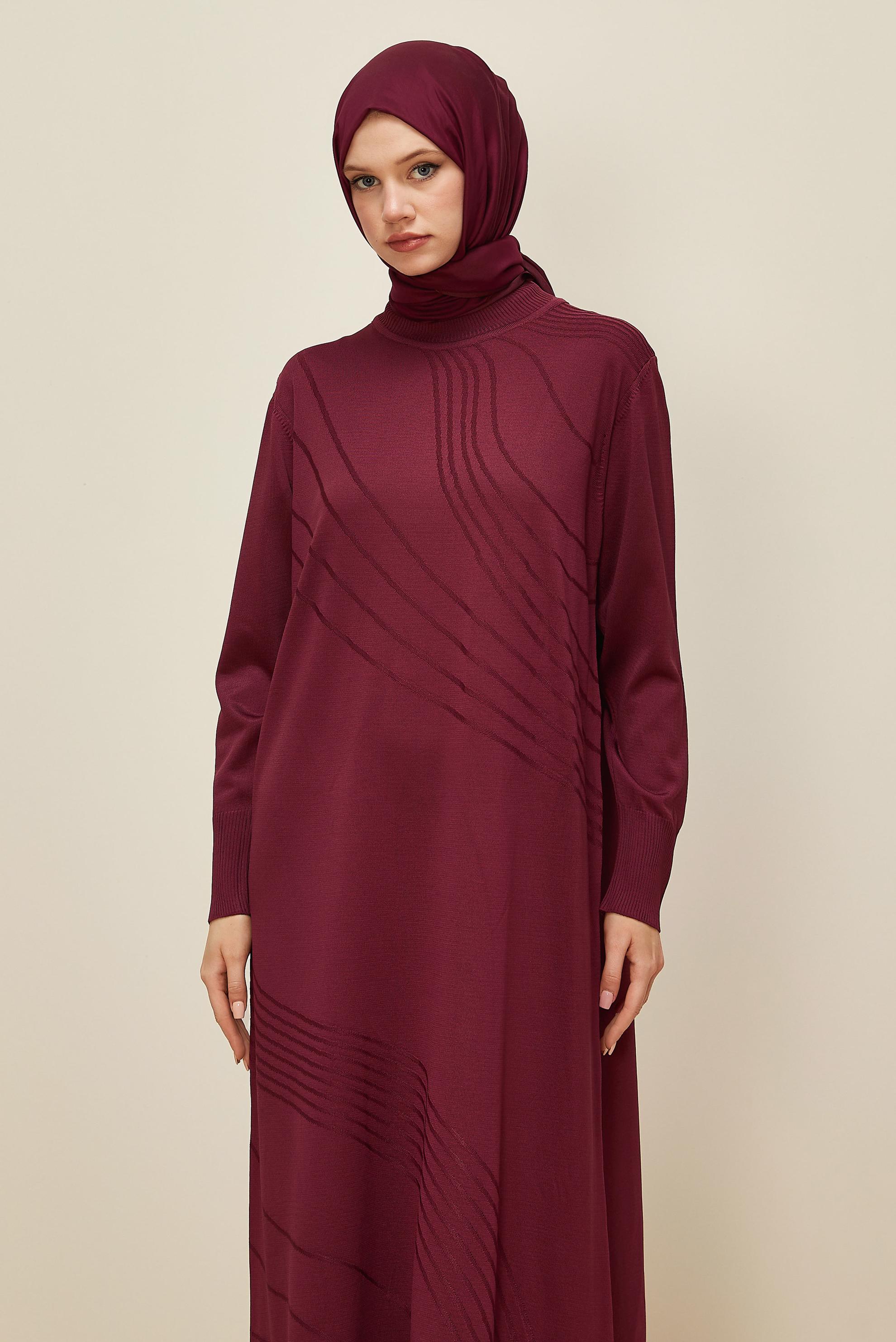Tesettür giyim BORDO TRİKO ELBİSE 45888