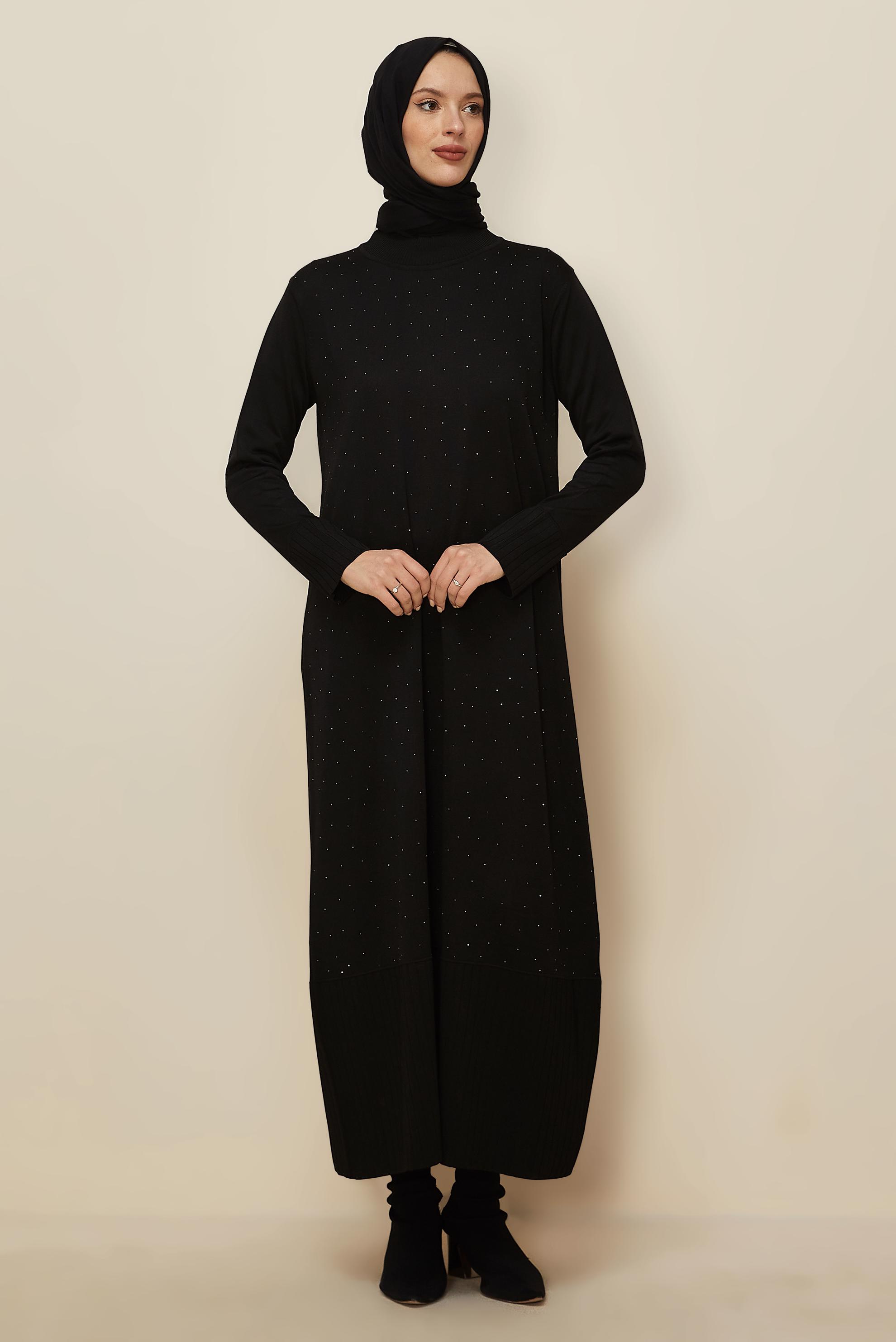 Tesettür giyim SİYAH TAŞ BASKILI TRİKO ELBİSE 45889