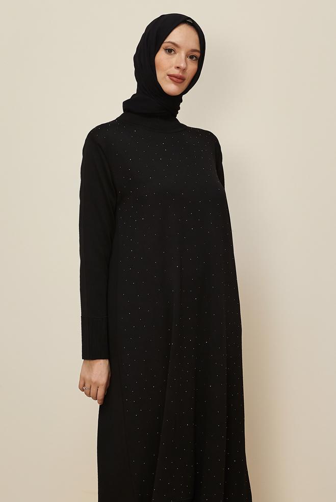 Tesettür giyim SİYAH TAŞ BASKILI TRİKO ELBİSE 45889 - ALVİNA