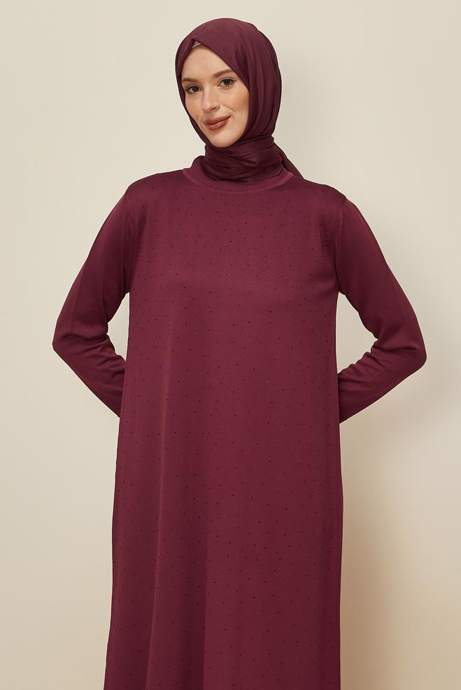 Tesettür giyim BORDO TAŞ BASKILI TRİKO ELBİSE 45889 - ALVİNA