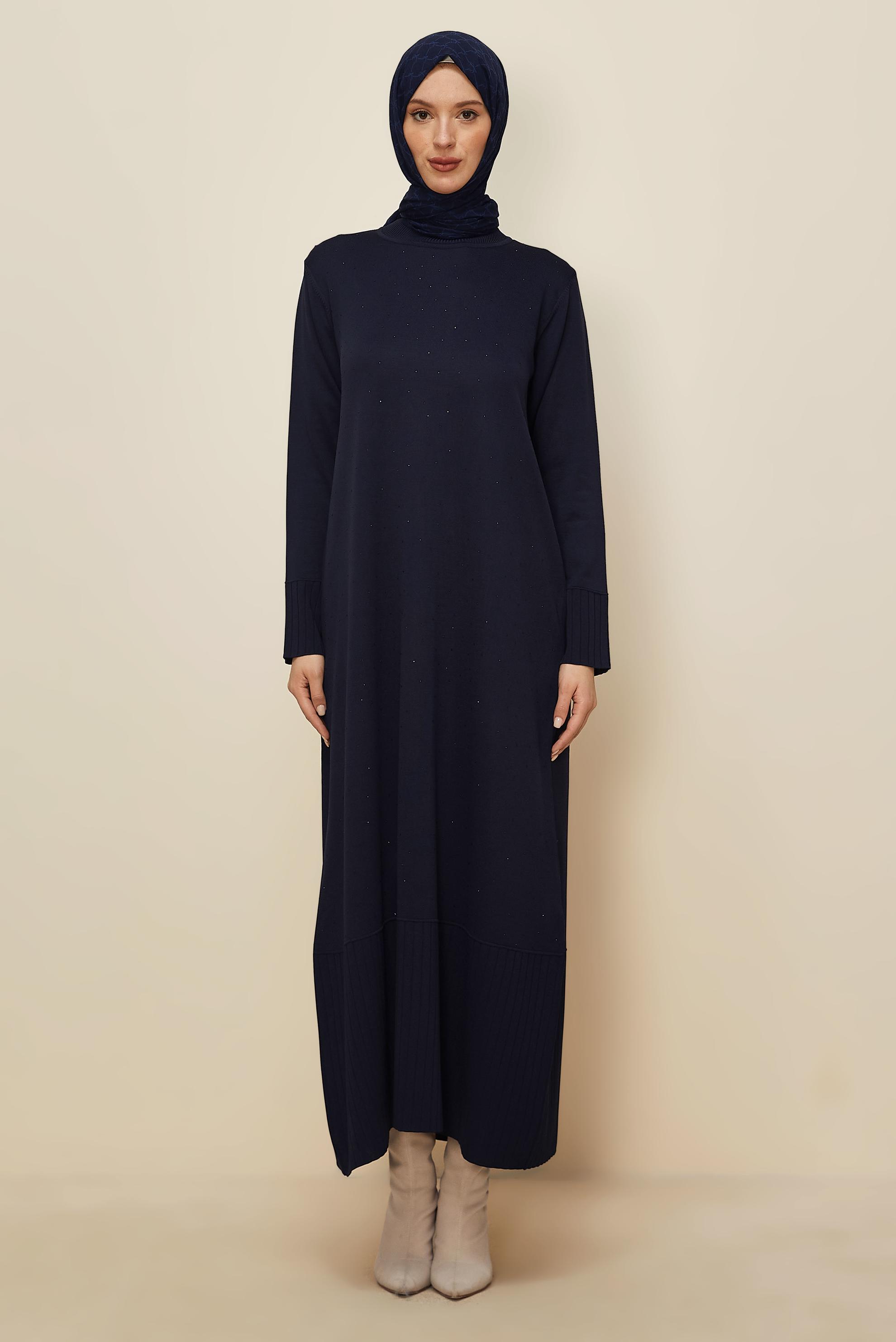 Tesettür giyim LACİVERT TAŞ BASKILI TRİKO ELBİSE 45889