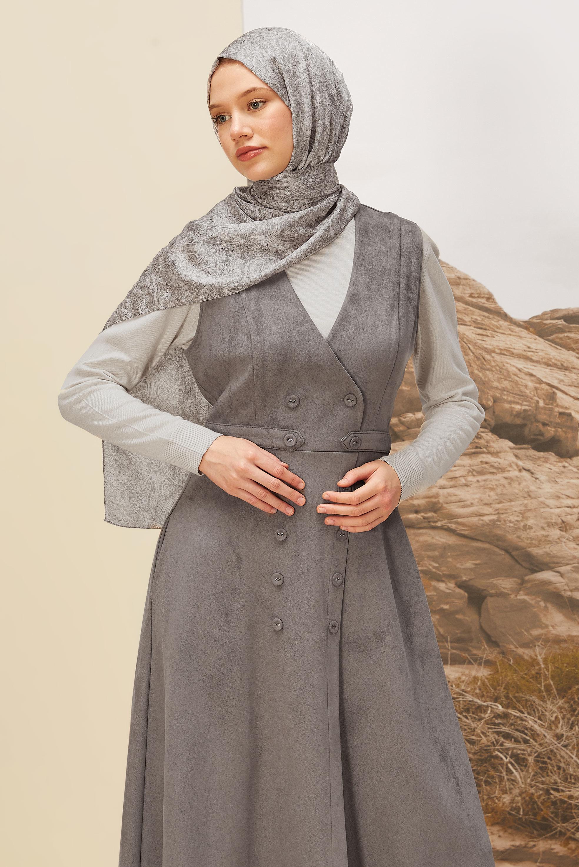 Tesettür giyim GRİ SÜET JİLE ELBİSE 45947