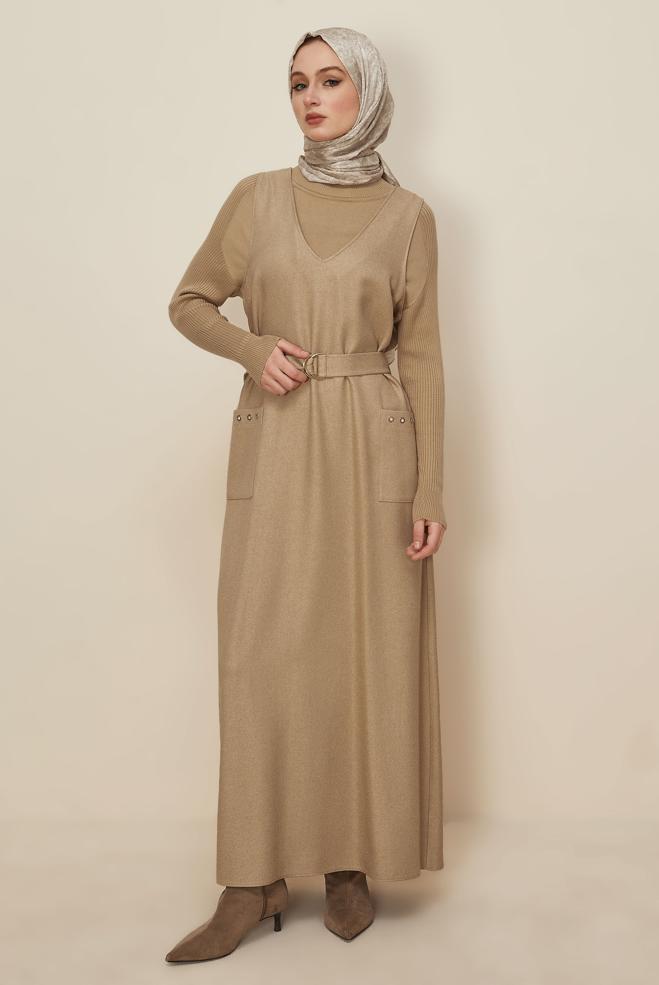 Tesettür giyim BEJ KEMERLİ JİLE ELBİSE 45950 - ALVİNA