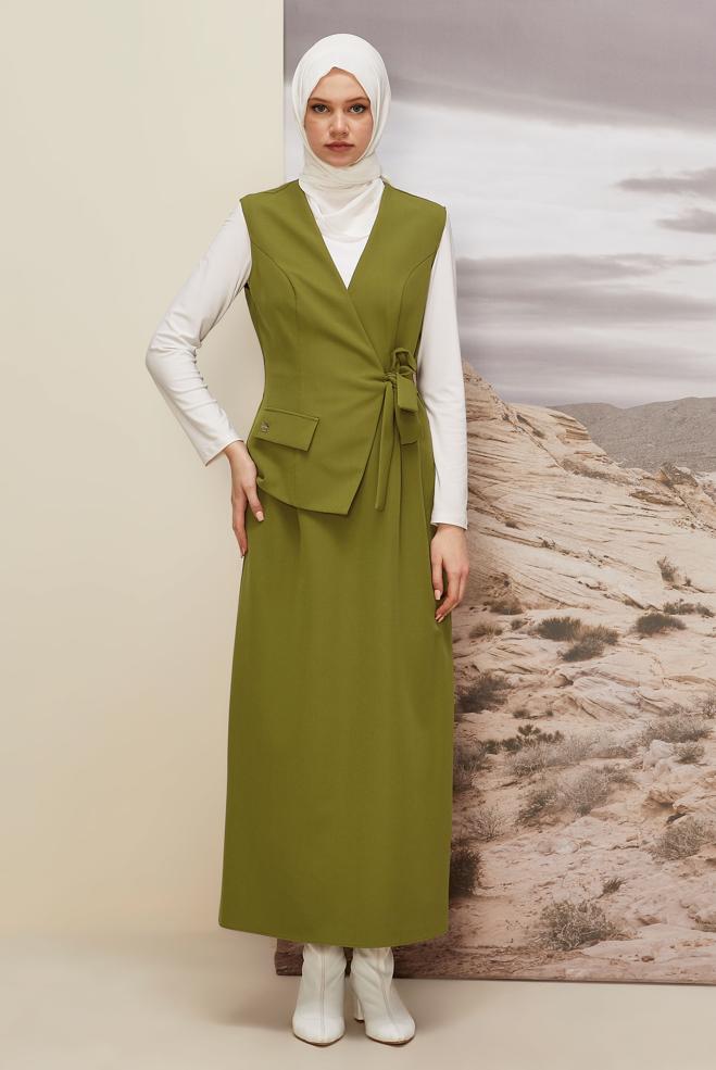 Hijab clothing GREEN TIED PINAFORE DRESS 45951 - ALVİNA