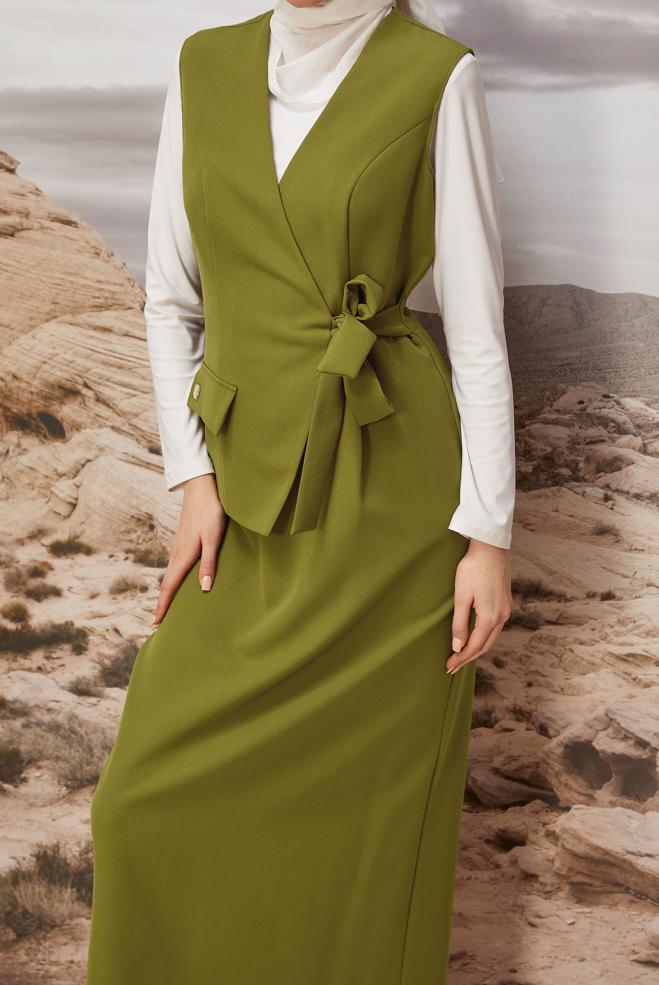 Hijab clothing GREEN TIED PINAFORE DRESS 45951 - ALVİNA