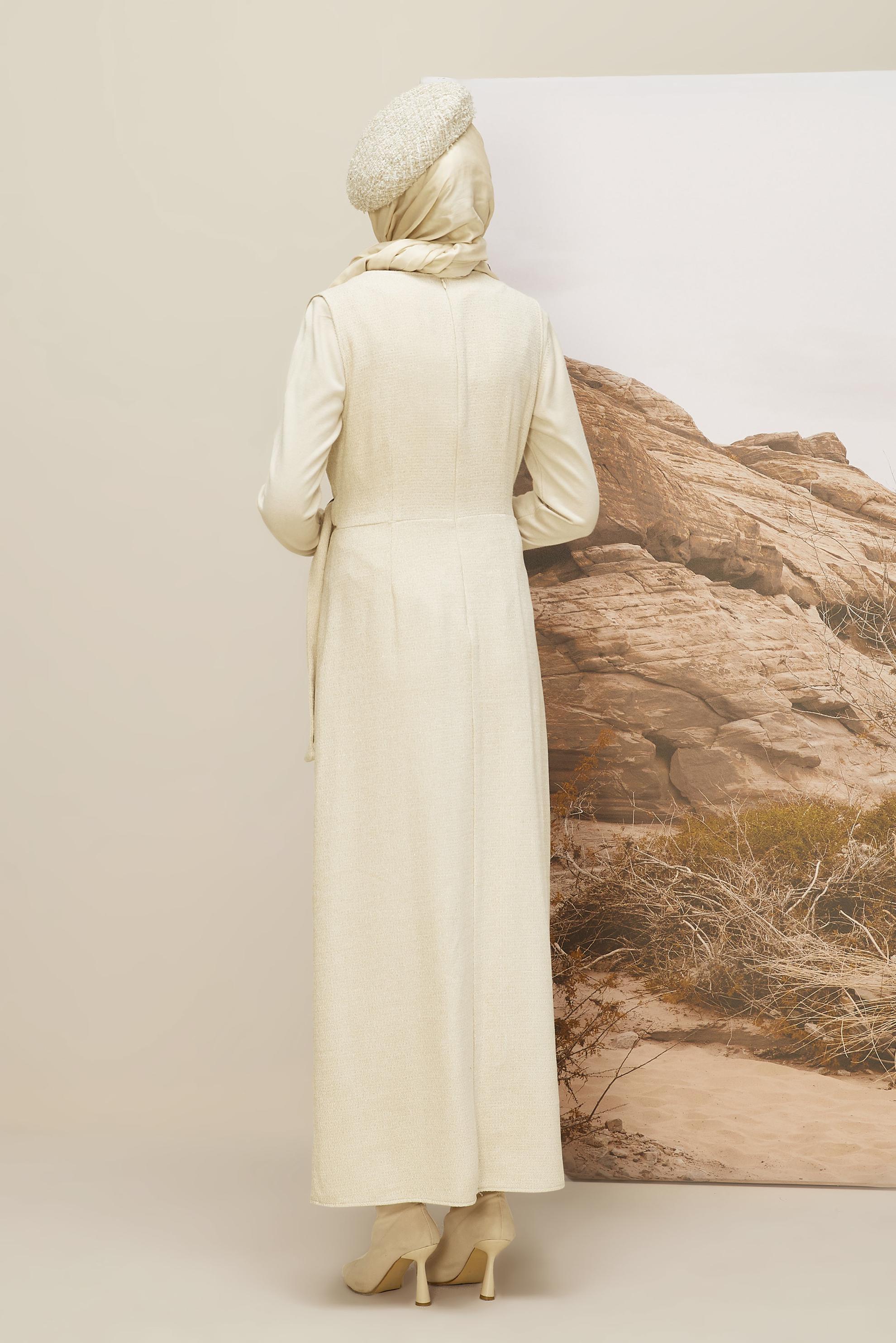 Tesettür giyim EKRU V YAKA JİLE ELBİSE 45969